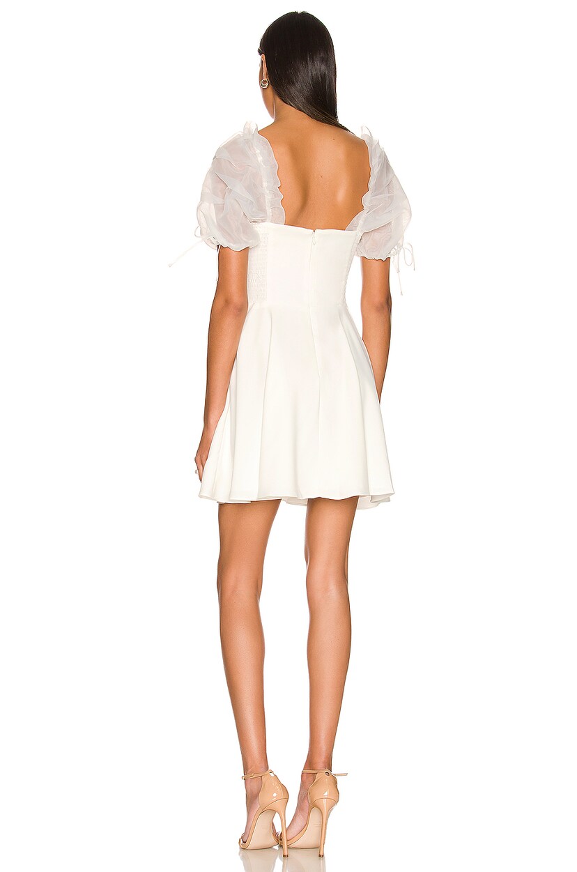 Lovely Dress - luluinthesky