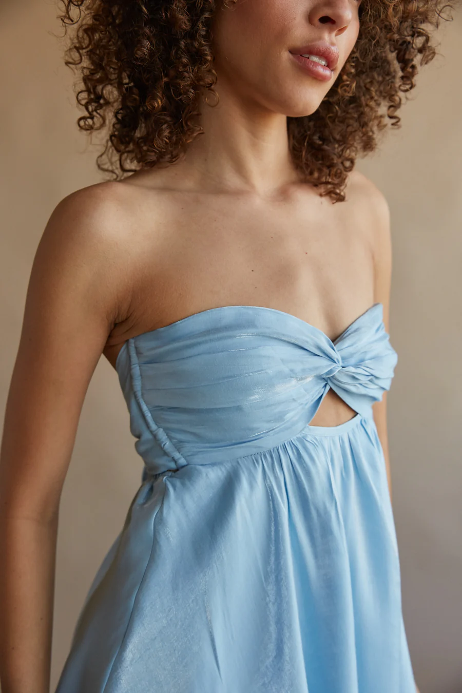 Gabby Twist Babydoll Dress - luluinthesky