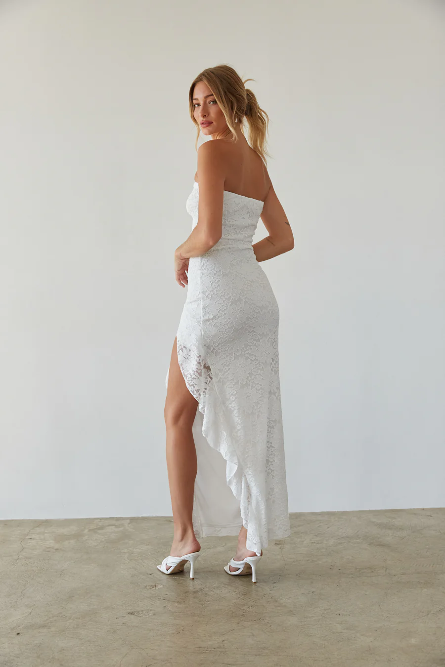 Vivienne Lace Ruffle Maxi Dress - luluinthesky