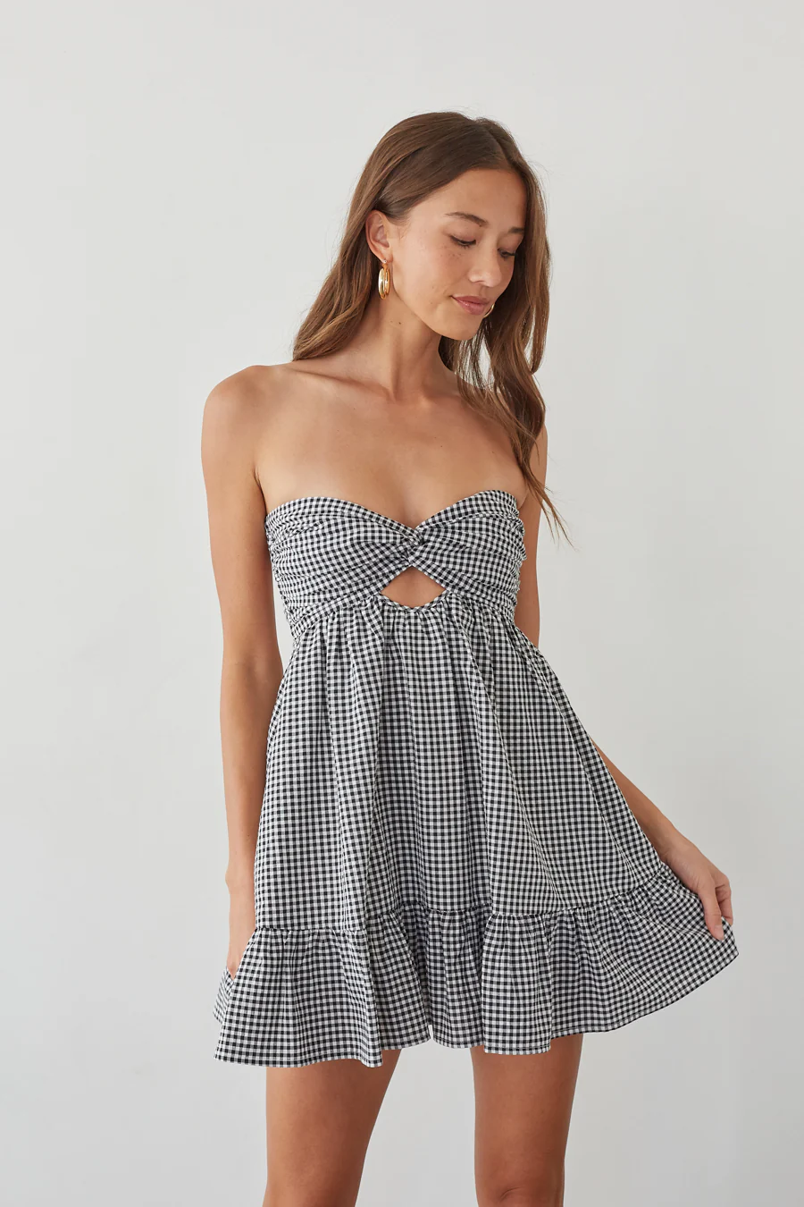 Savannah Twist Front Romper - luluinthesky