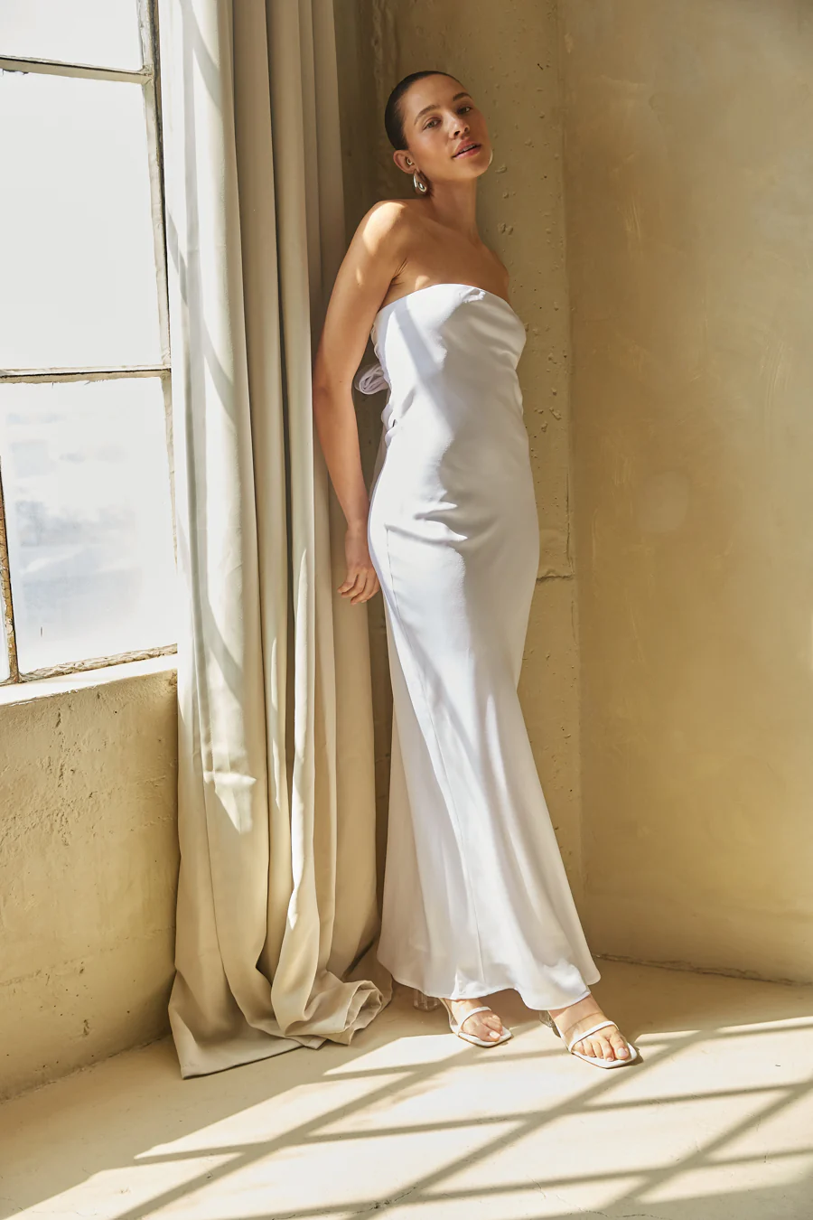 Britt Strapless Tie Back Maxi Dress - luluinthesky