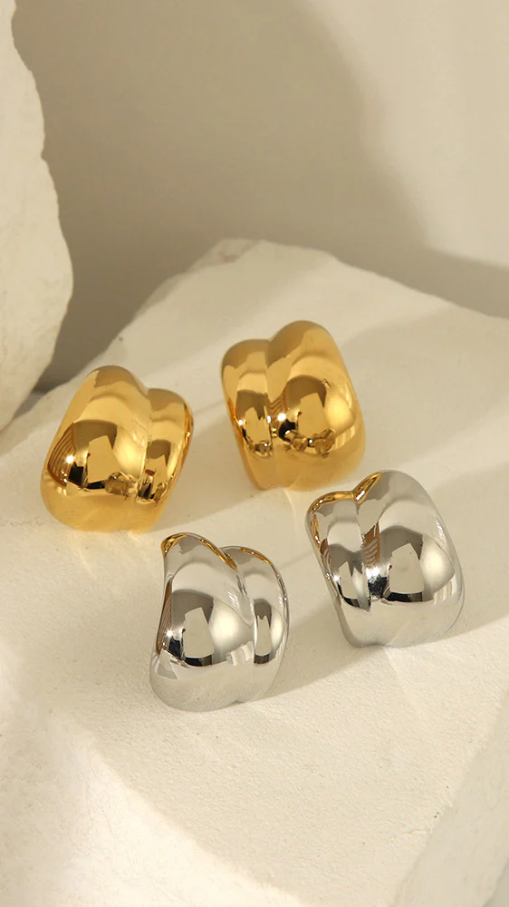 Kiara Earrings - Gold - luluinthesky