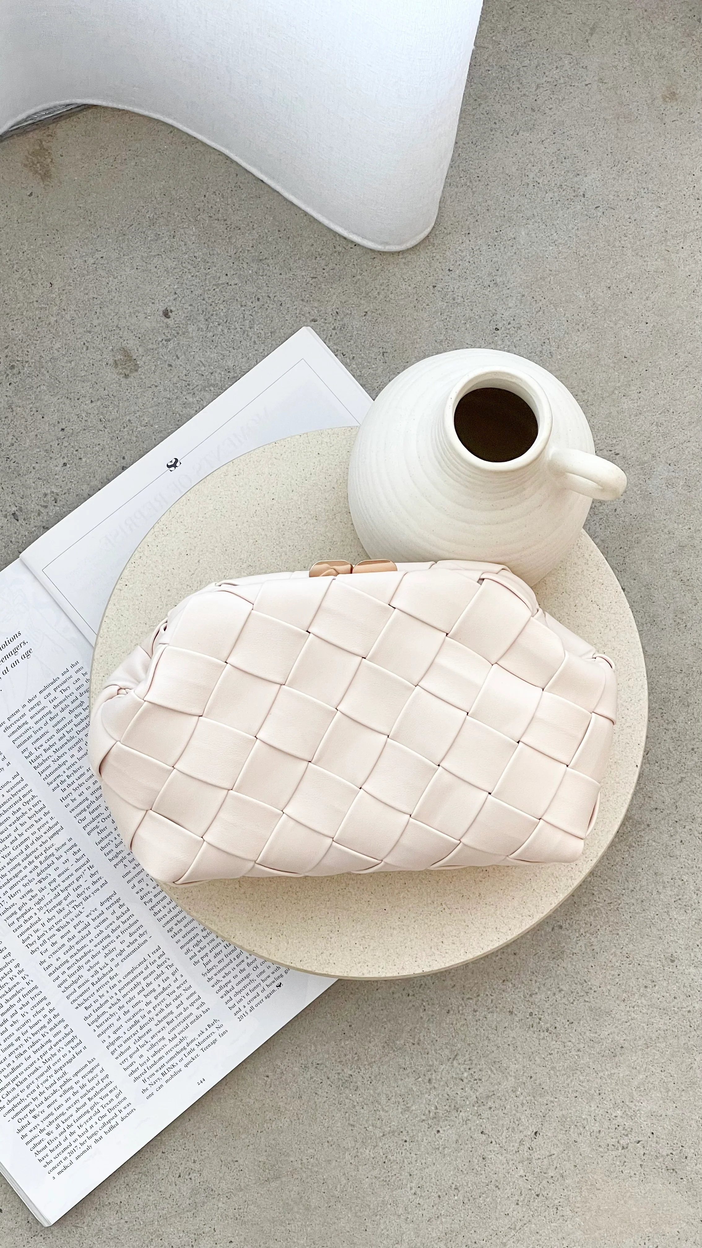 Vasanti Woven Clutch - Beige - luluinthesky