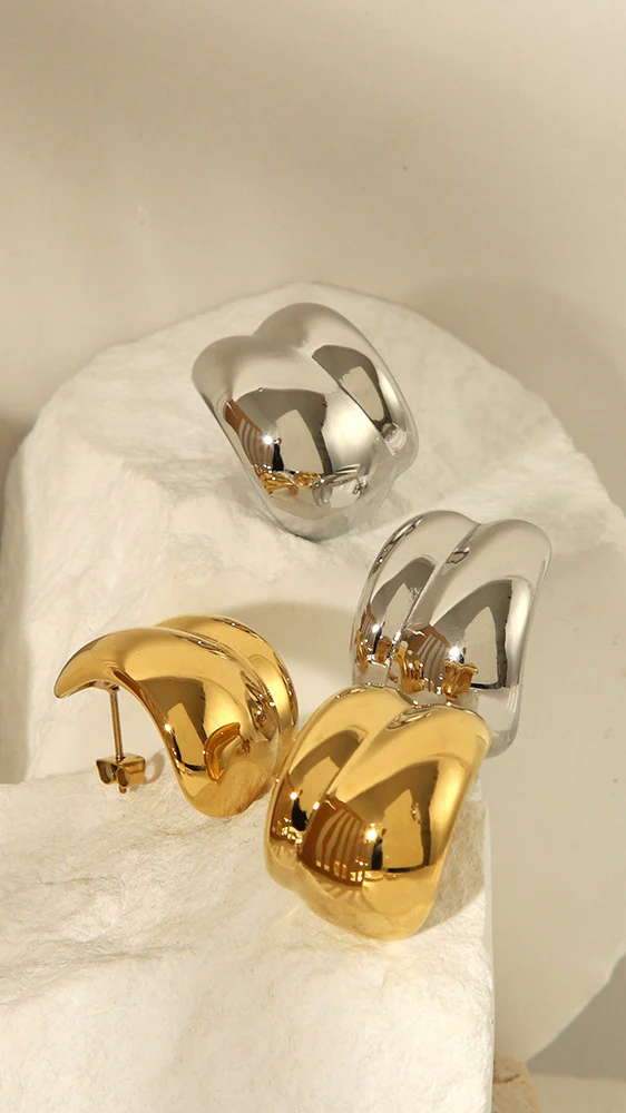 Kiara Earrings - Gold - luluinthesky