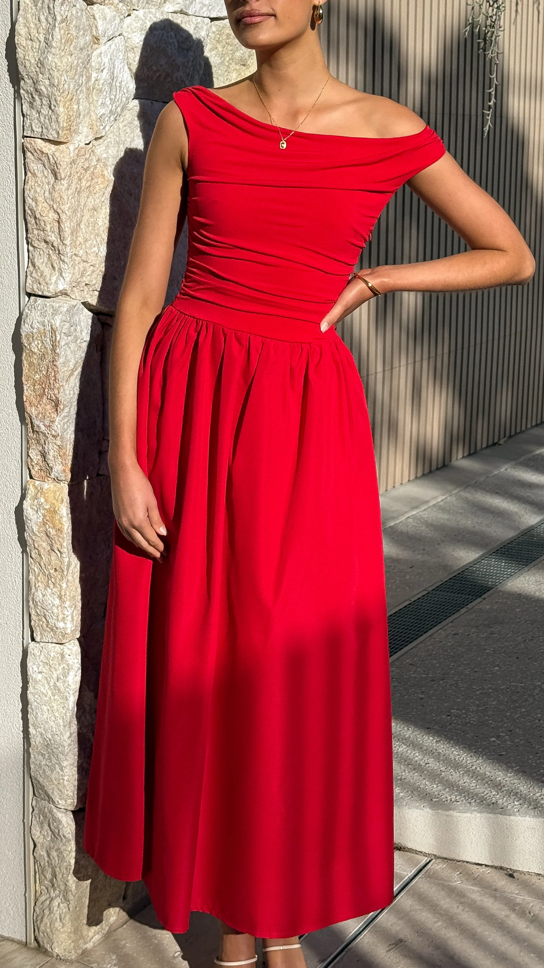 Immy Midi Dress - Red - luluinthesky