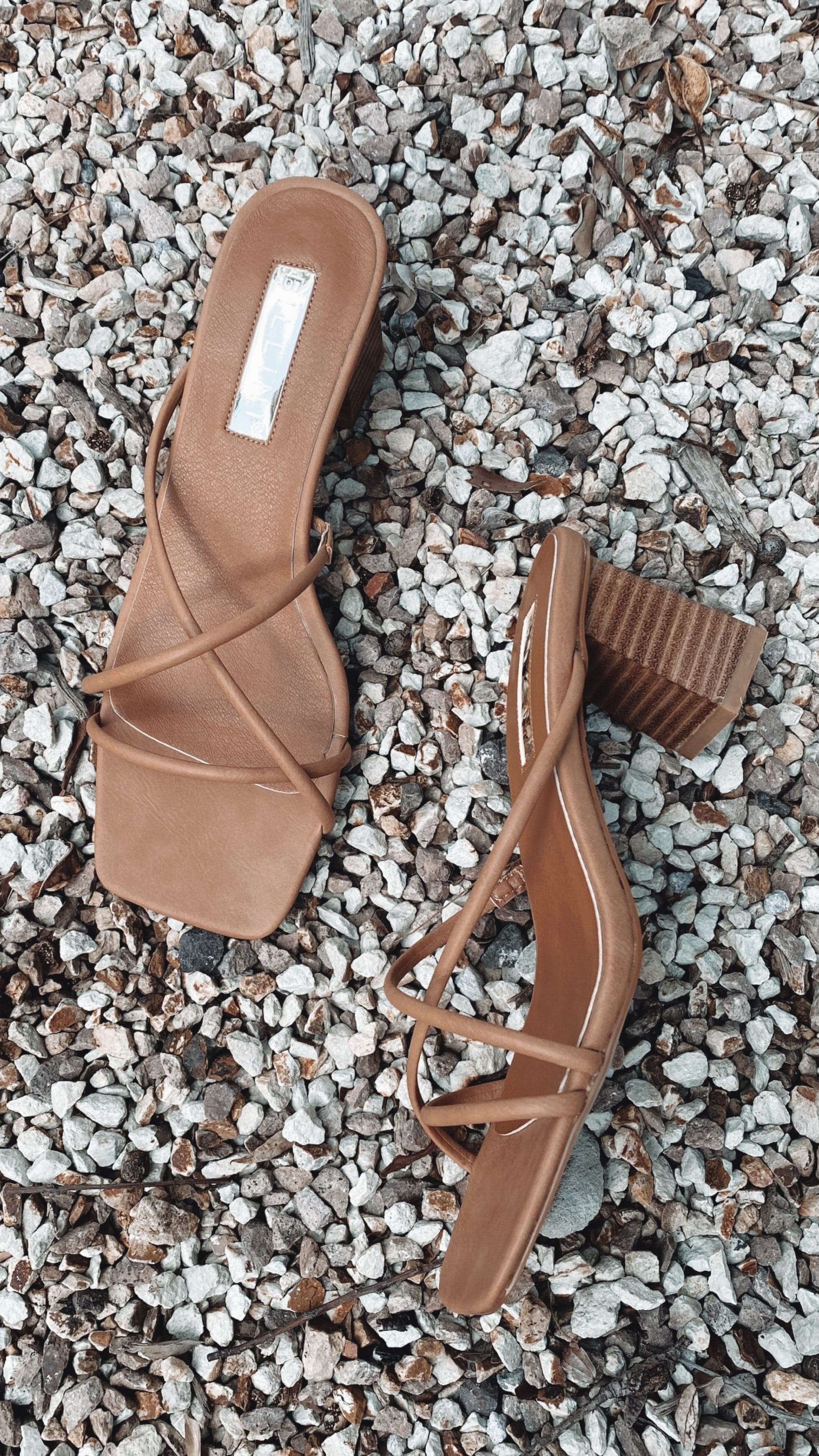 Unika Heel - Sugar Brown - luluinthesky