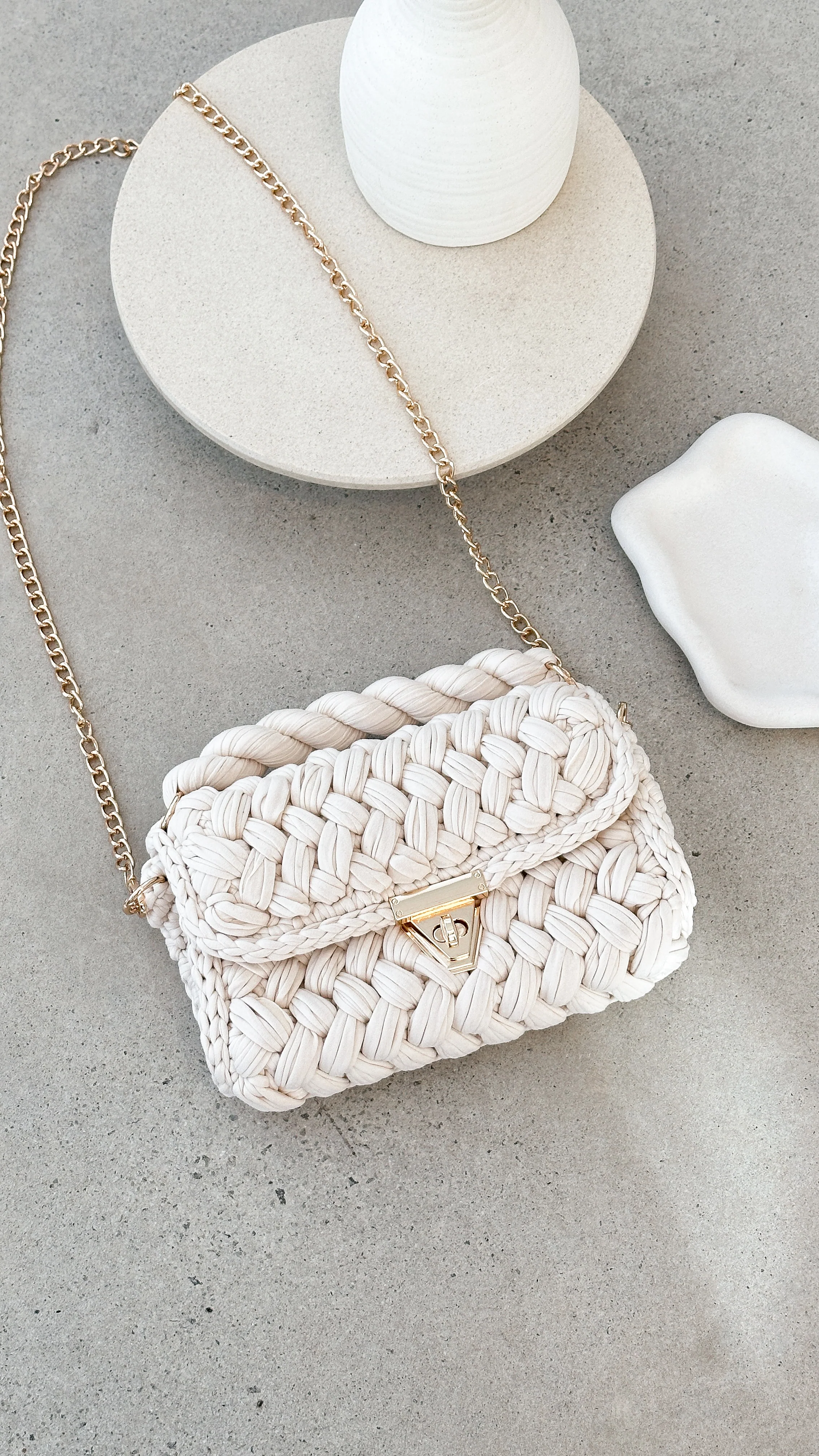 Annabel Chunky Plaited Handbag - Light Cream - luluinthesky