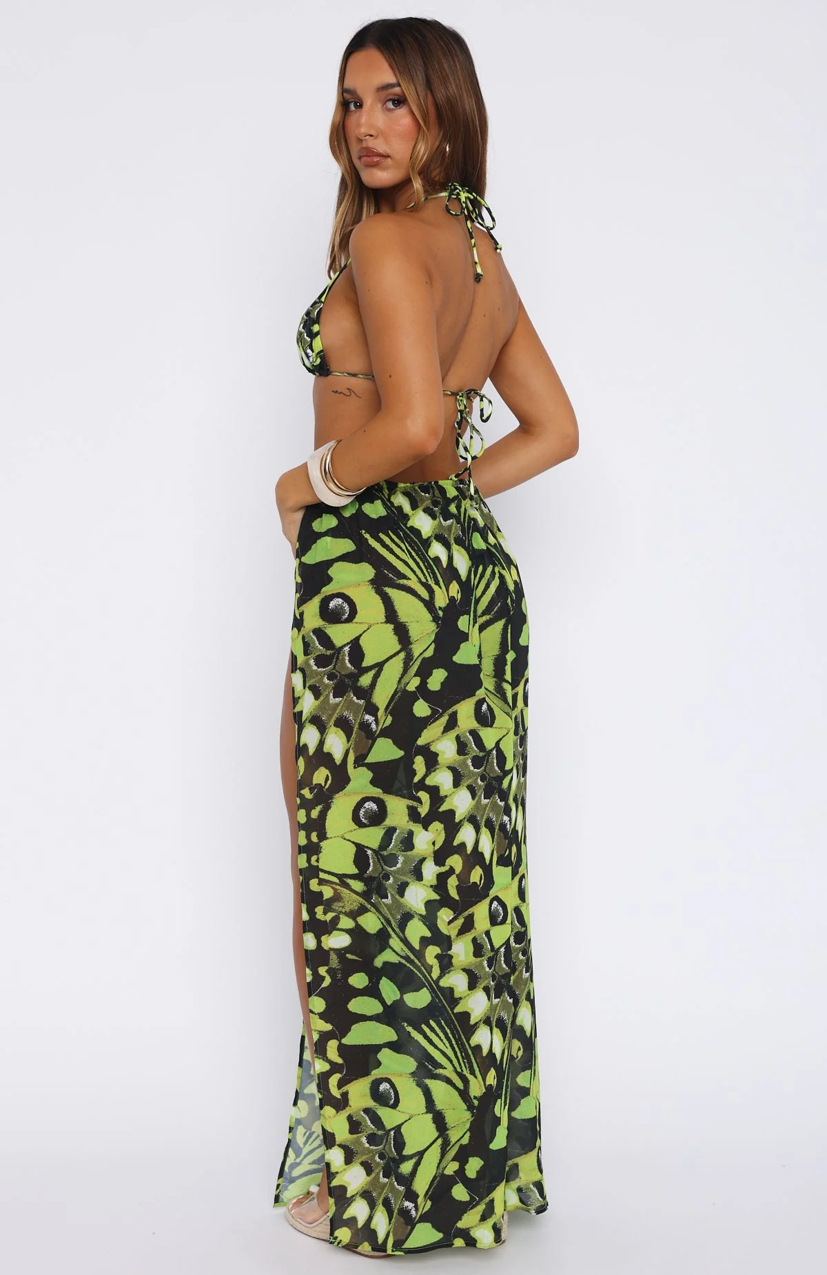 Tropical Life Sarong Lime Whisper - luluinthesky