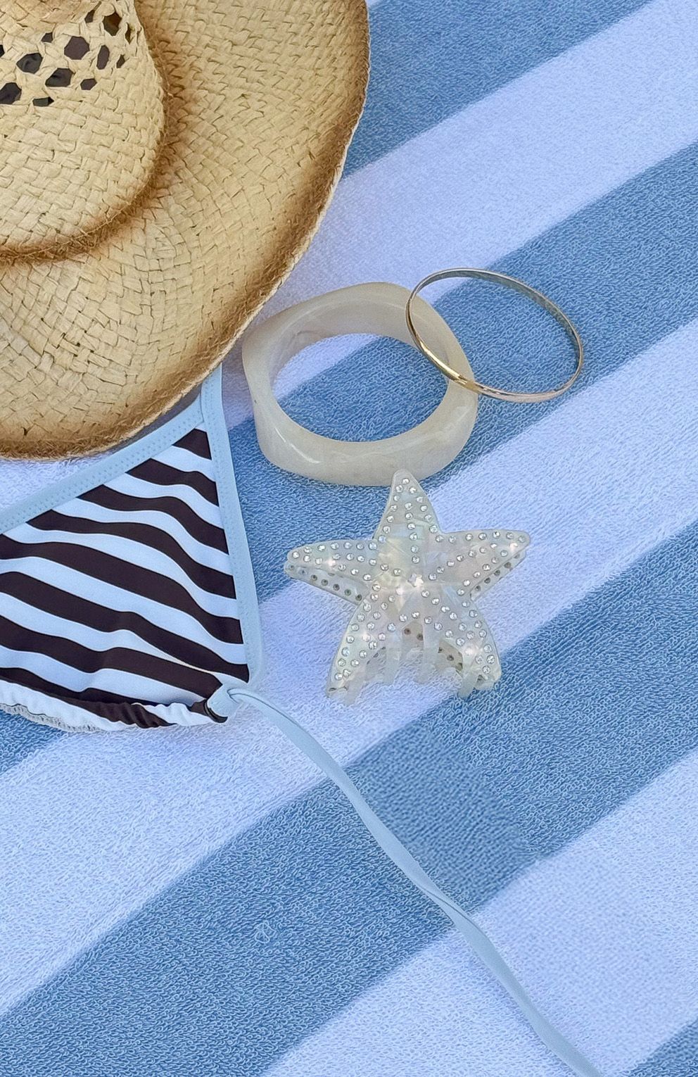 Justin Hair Clip White - luluinthesky