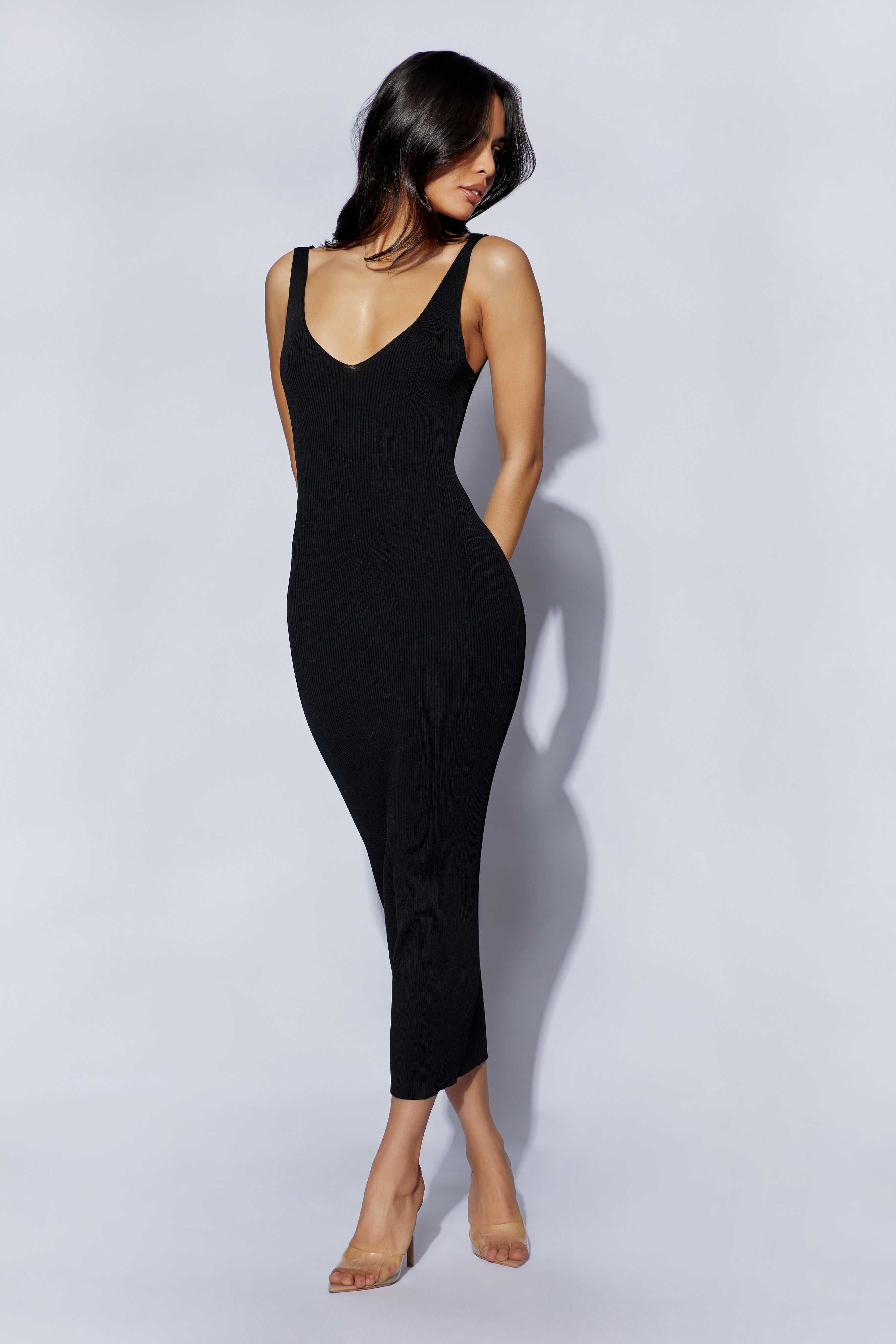 Jodie V Neck Midi Dress - Black