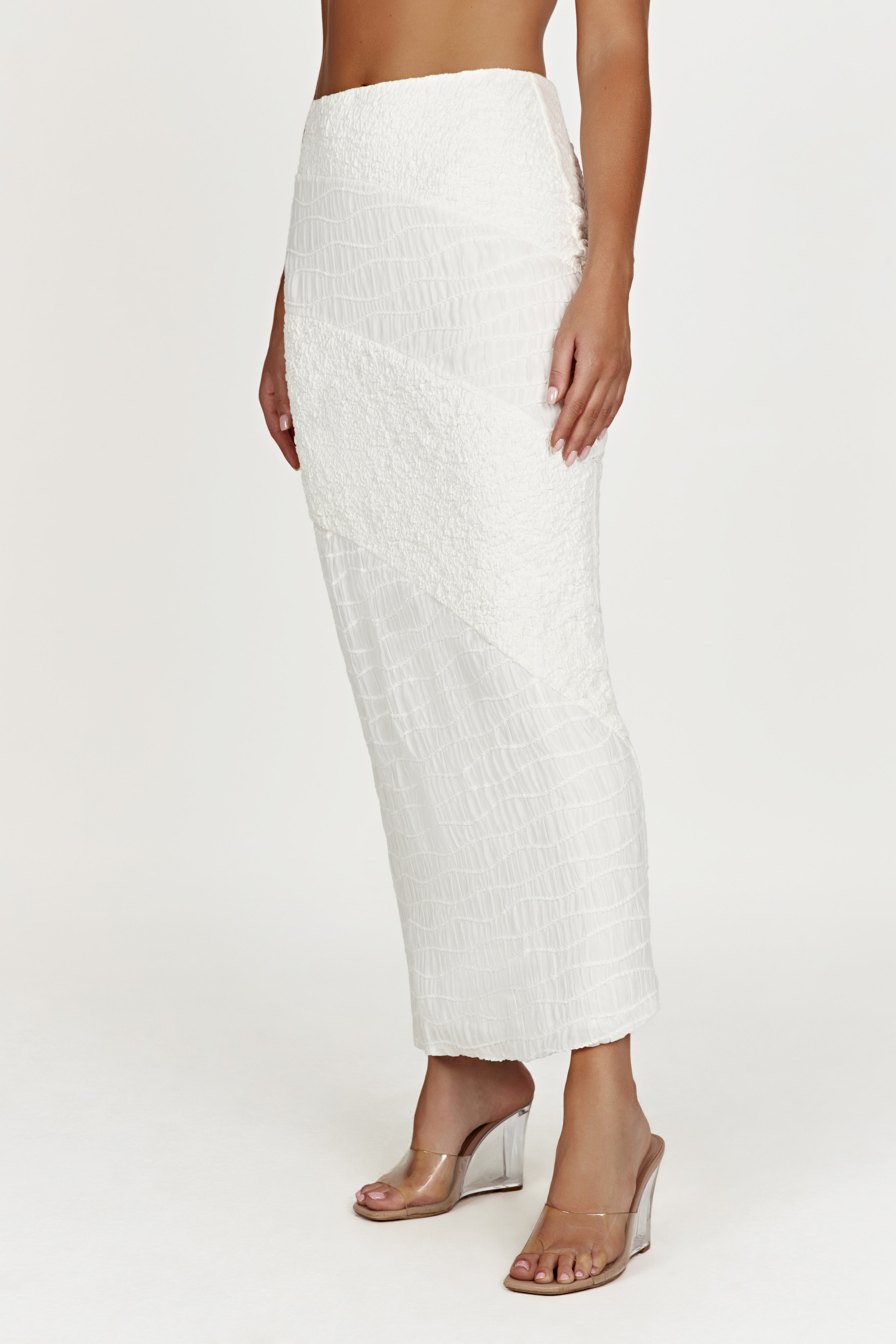 MESHKI Nyah Textured Midi Skirt - White