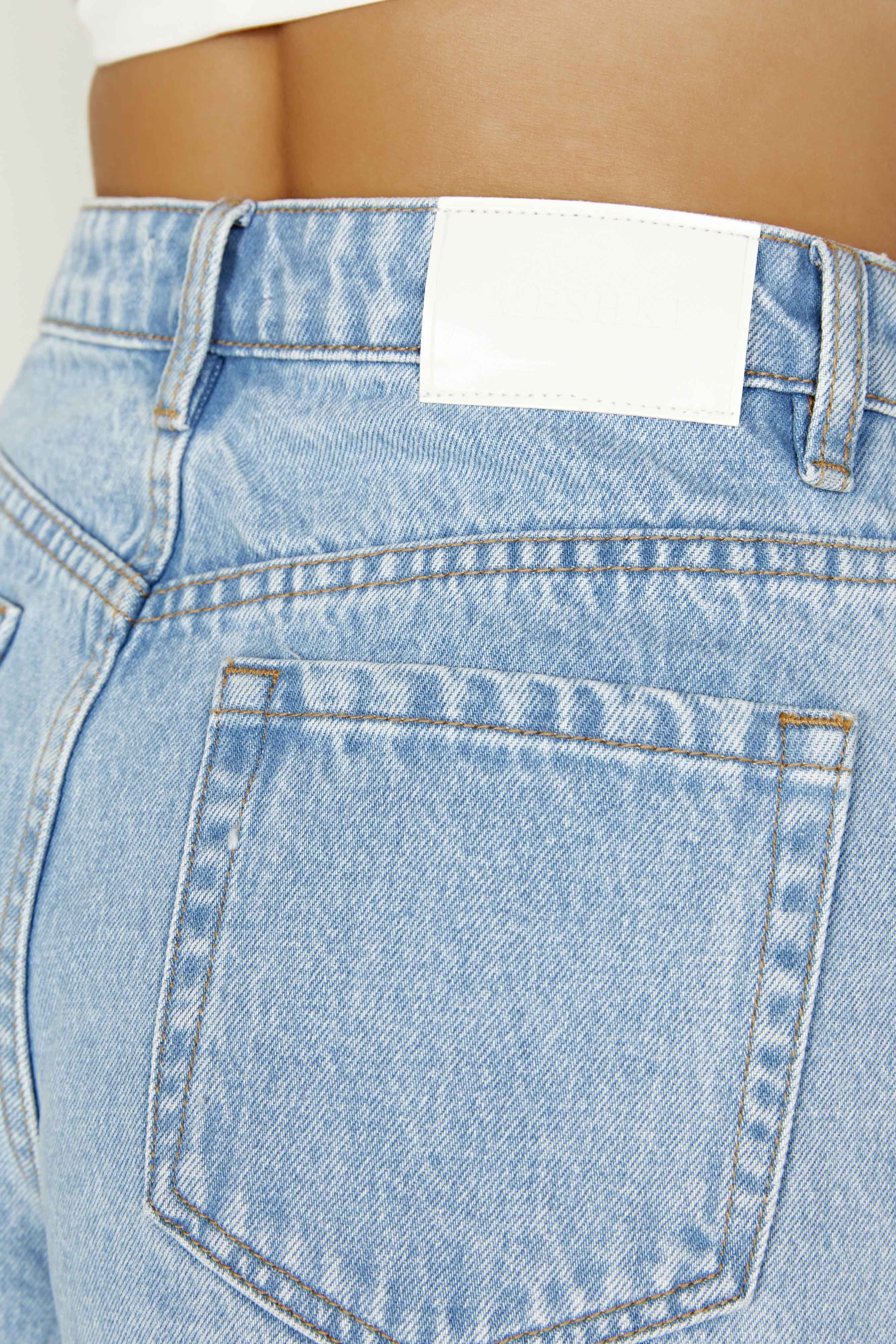 MESHKI Jasper Mid Rise Denim Shorts - Mid Blue