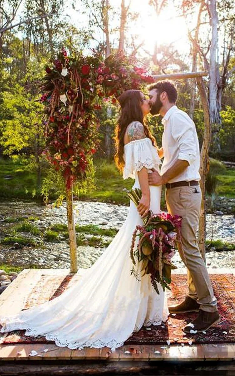 Short Sleeve Lace Boat Neck Appliques Court Train Bohemian Wedding Dress