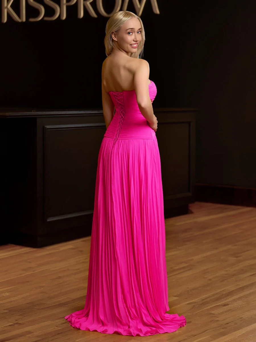 Tyrone | Strapless Keyhole Pleated A-Line Prom Dress