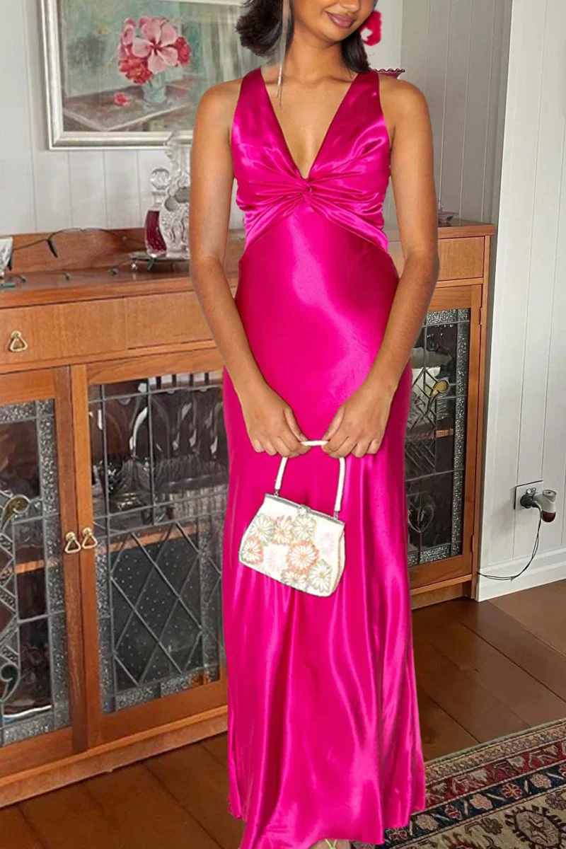 Steph | Halter V-Neck Pleated Satin Sleeveless Long Prom Party Dress