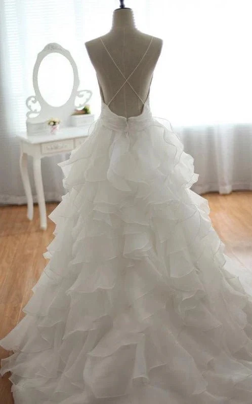 Chiffon Stunning Wedding Dress New Arrival with Train