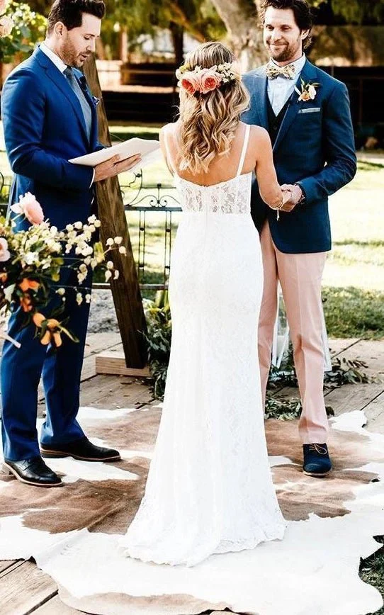 Elegant Mermaid Lace Spaghetti Sweetheart Sleeveless Wedding Dress With Split Front