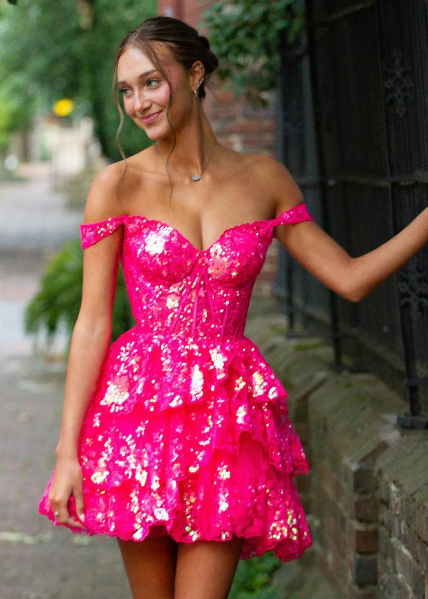 Everly |Short A-Line Sweetheart Tiered Homecoming Dress