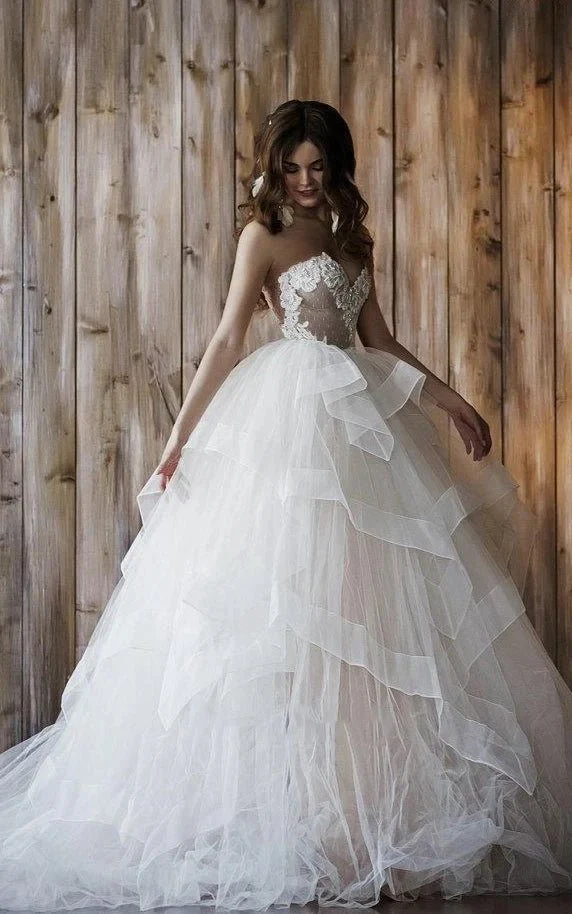 Detachable Floral Princess A-Line Boho Lace Wedding Dress Elegant Chic Sweetheart Court Train Ball Gown