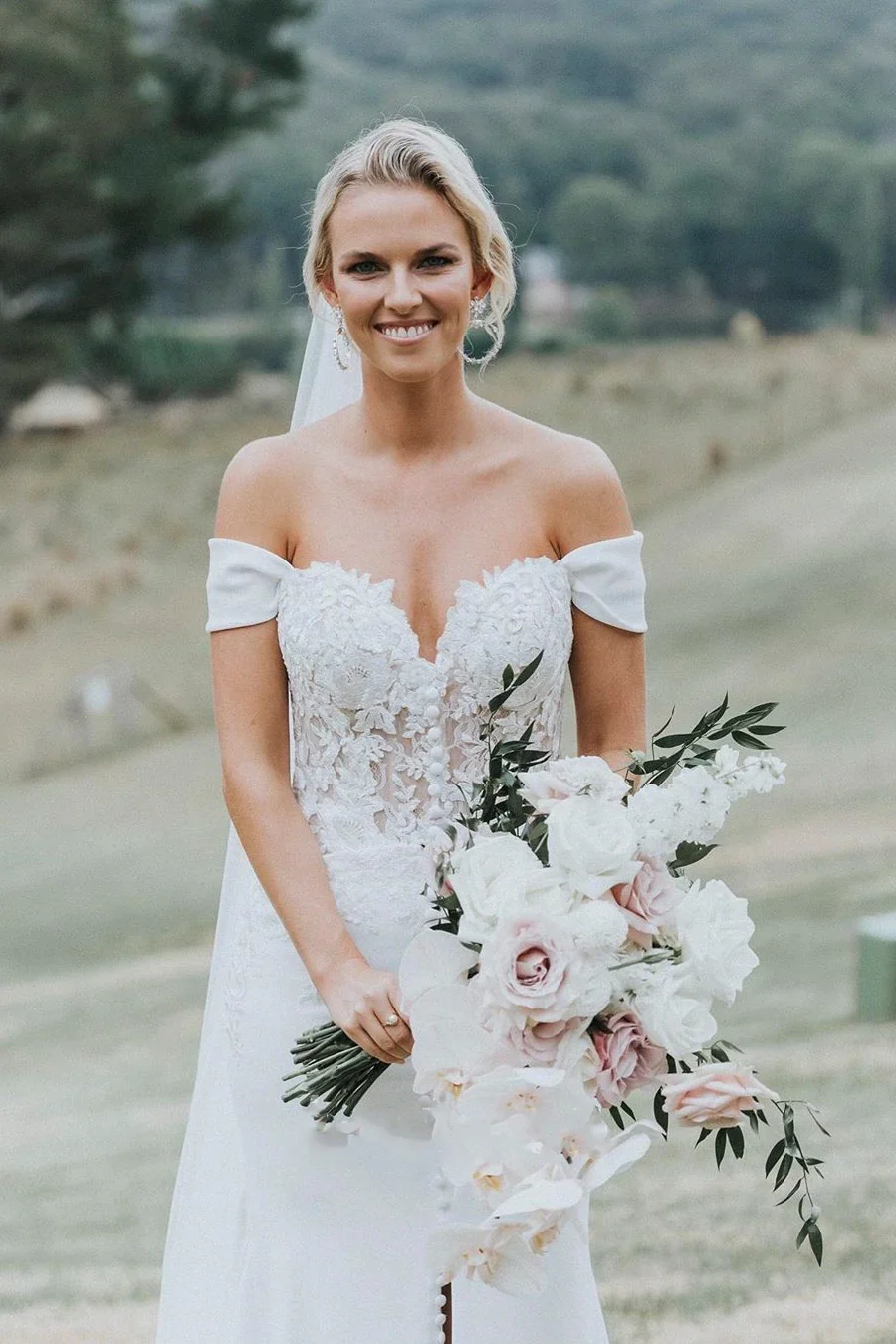 Split Front Off-the-shoulder Sexy Sweetheart Satin Wedding Dress With Lace