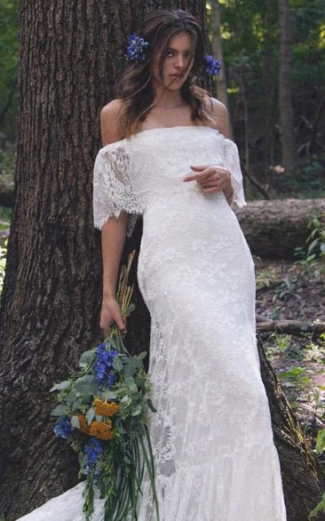 Boho Off-Shoulder Sheath Scalloped Lace Wedding Dress With Long Train