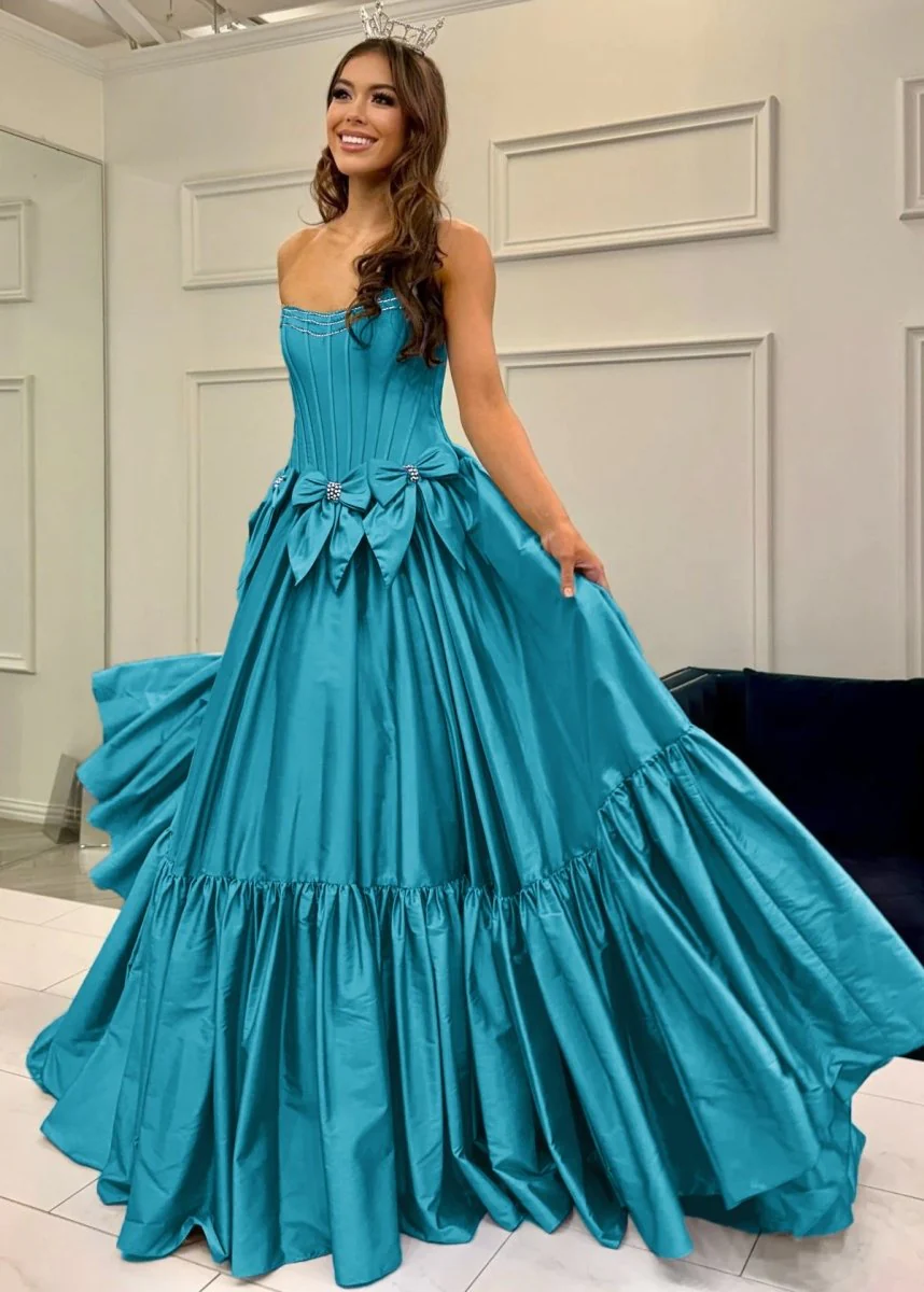 Cristal | A-Line Black Scoop Neck Satin Long Prom Dresses with Bow Knots