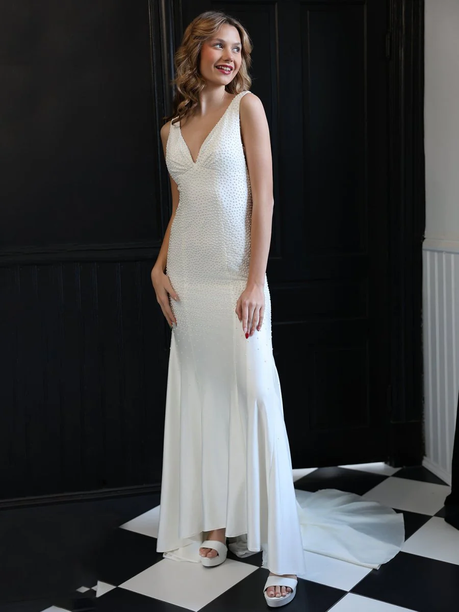 Molly | Mermaid Deep V-Neck Beaded Satin Long Prom Dress