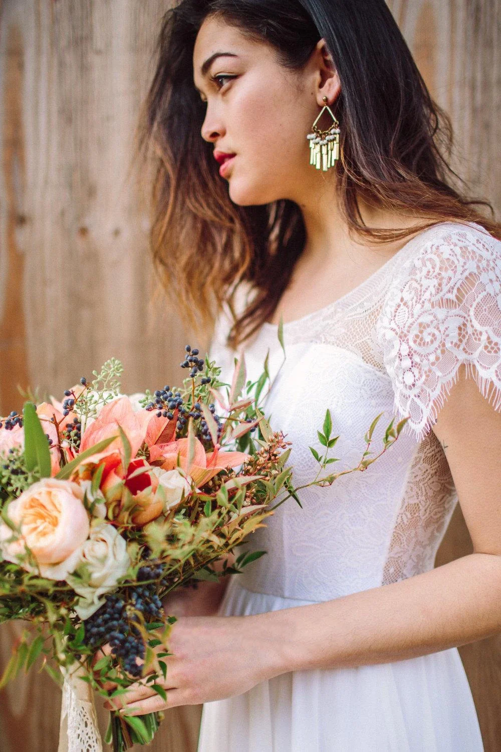 Scoop Neck Short Sleeve A-Line Chiffon Wedding Dress With Lace Hem