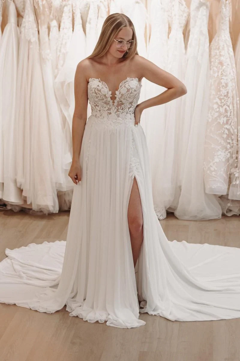 Hayley | White Sweetheart Long Lace Boho Wedding Dress with Slit