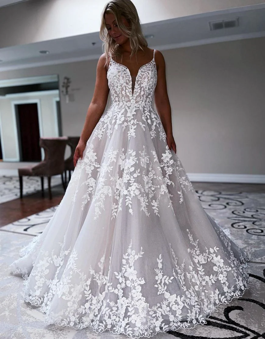 Aspyn | A-Line Sweep Train Deep V-Neck Wedding Dress With Appliques