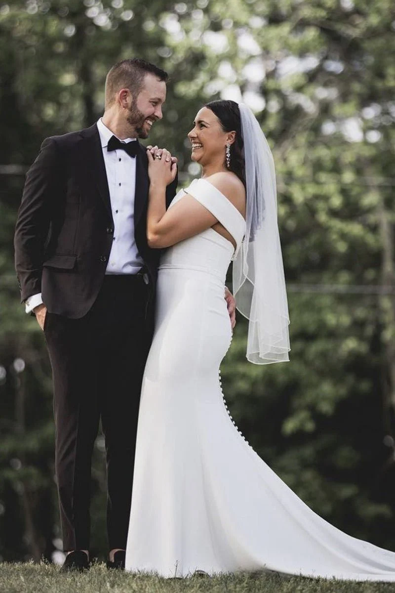 Mermaid Off the Shoulder Lace-Up Satin Wedding Dresses