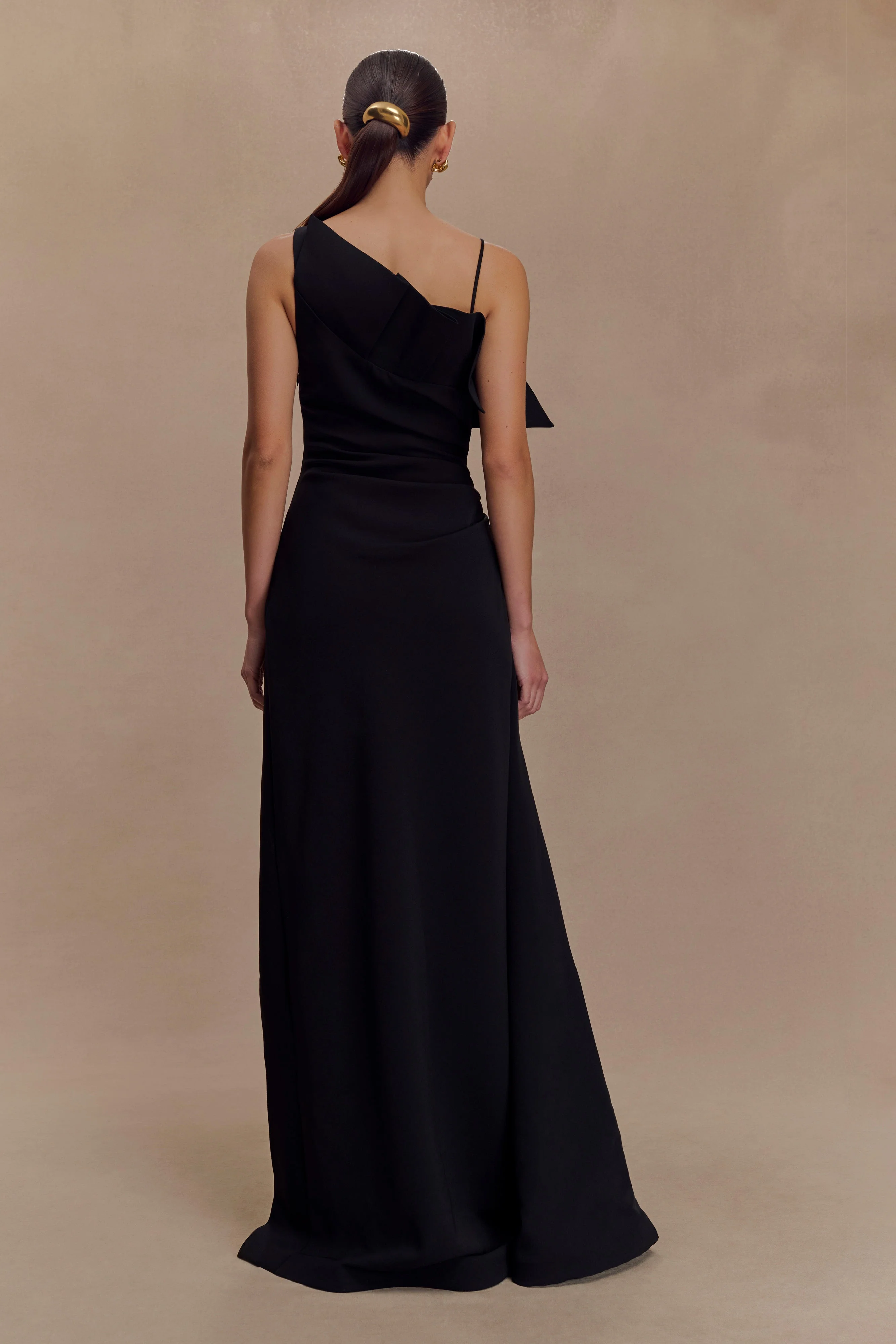 Adalyn One Shoulder Crepe Maxi Dress - Black
