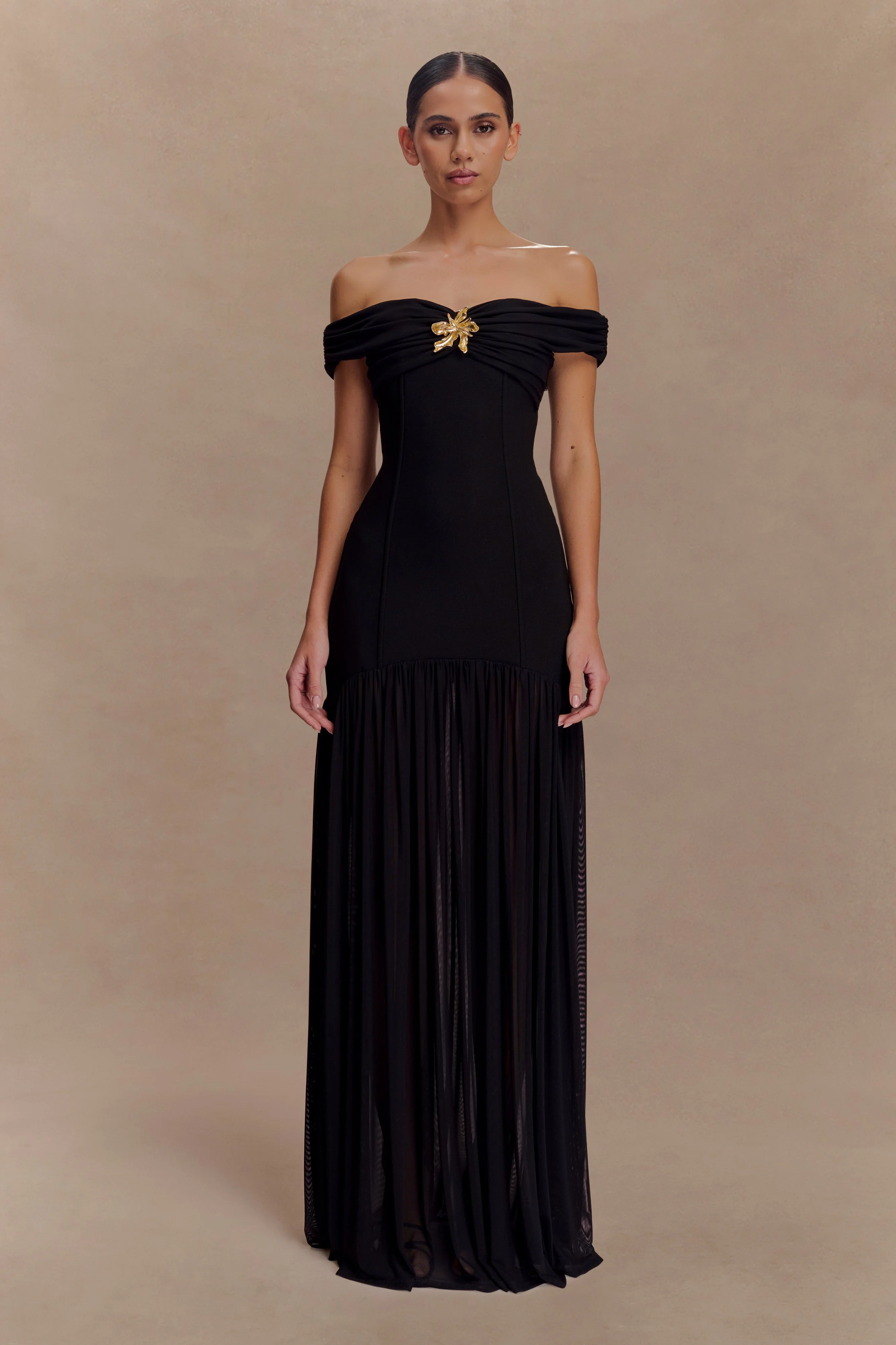 Kellie Off Shoulder Crepe Maxi Dress - Black