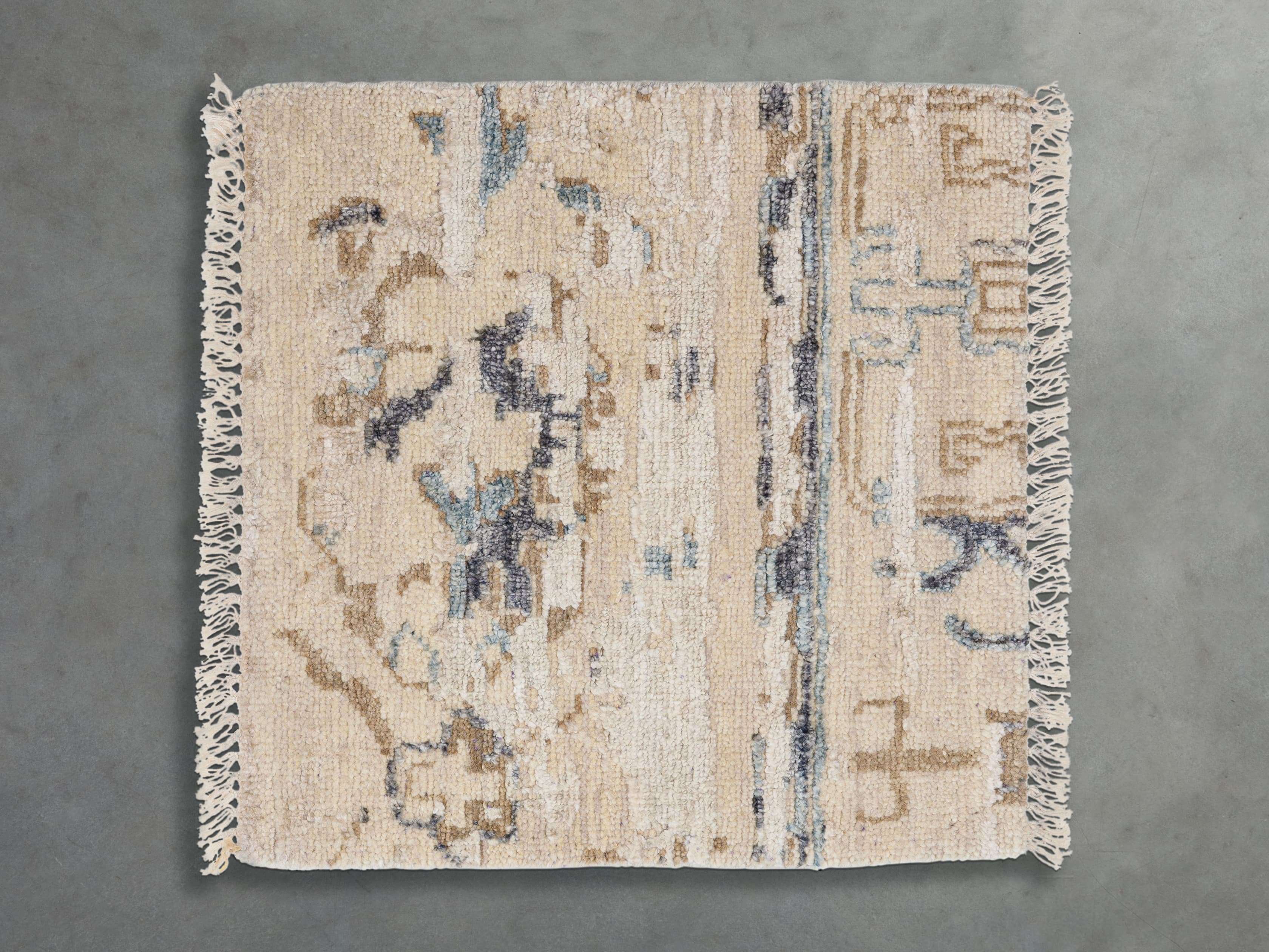 Brielle Hand-Knotted Rug Swatch