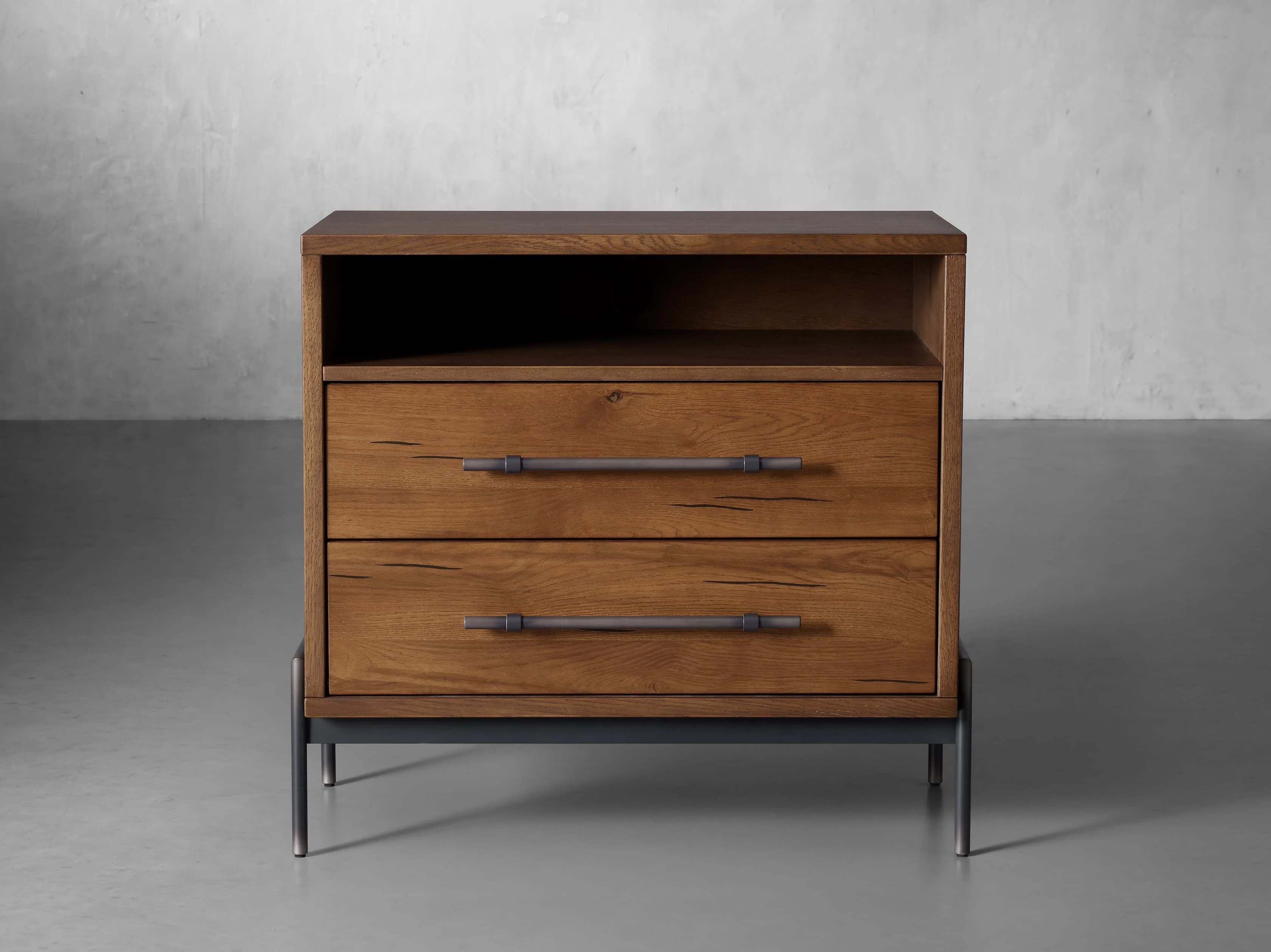 Sullivan Closed Nightstand