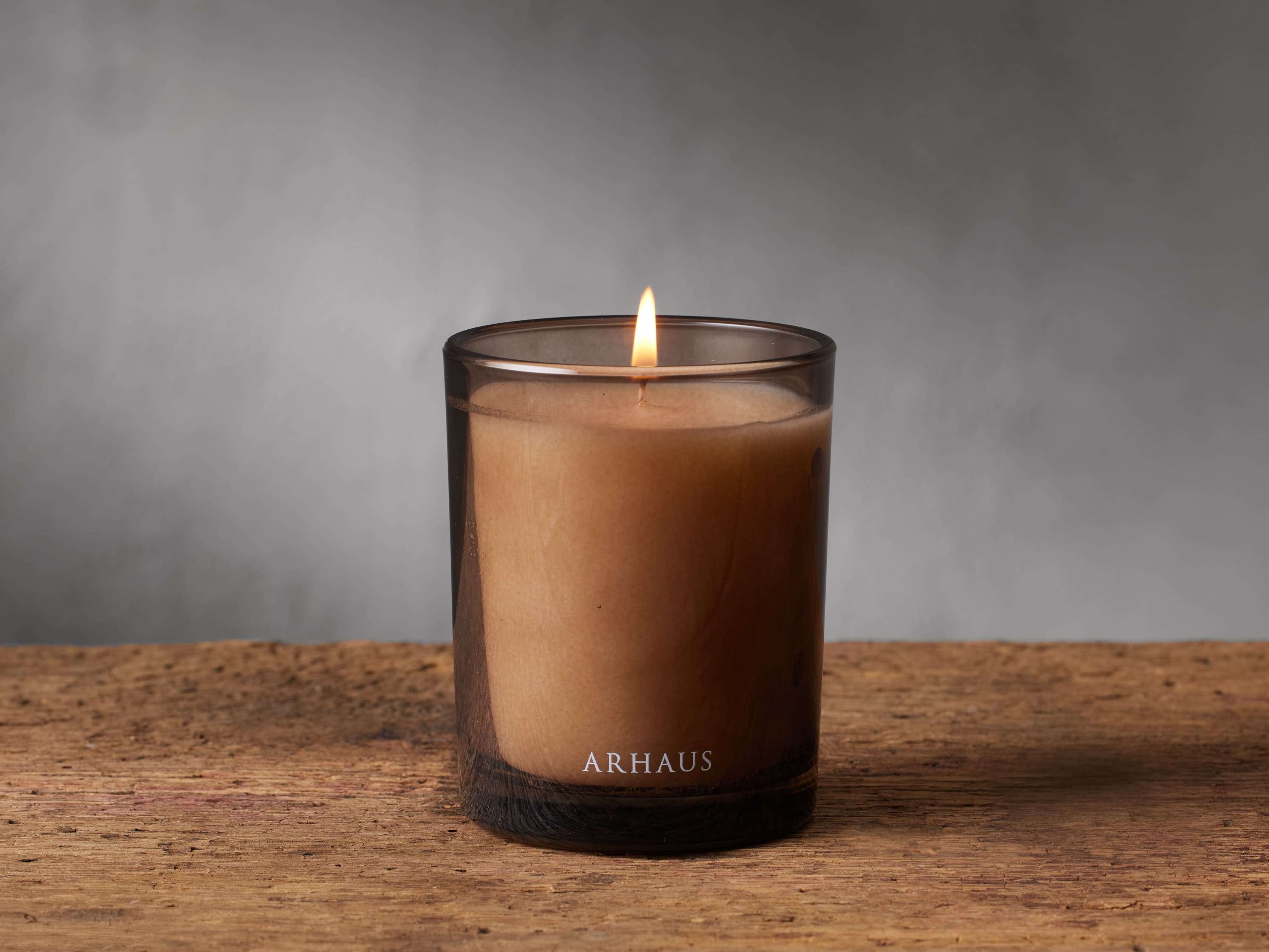 Signature Box Candle in Sandalwood Leaf and Tobacco