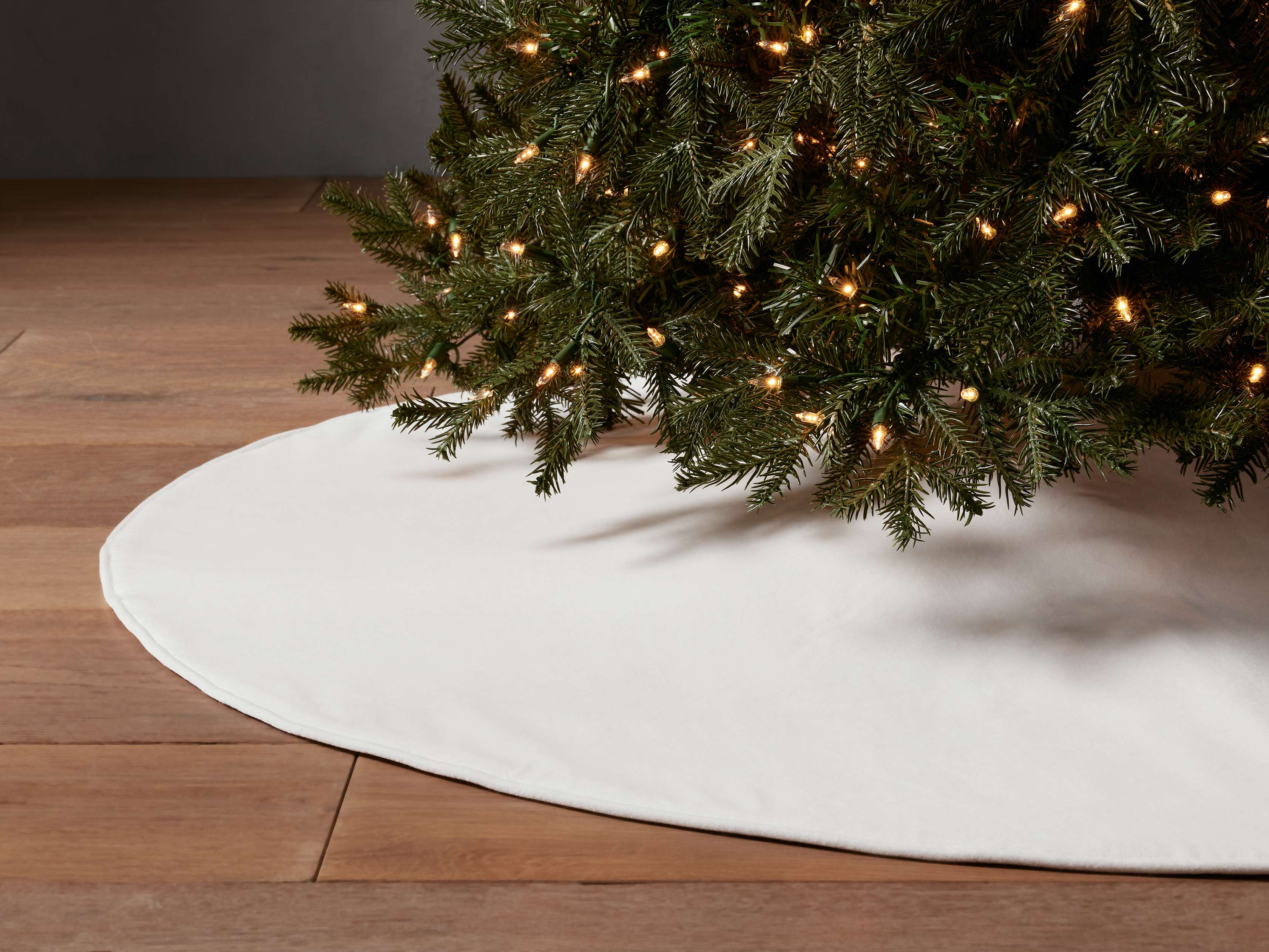 Velvet Tree Skirt