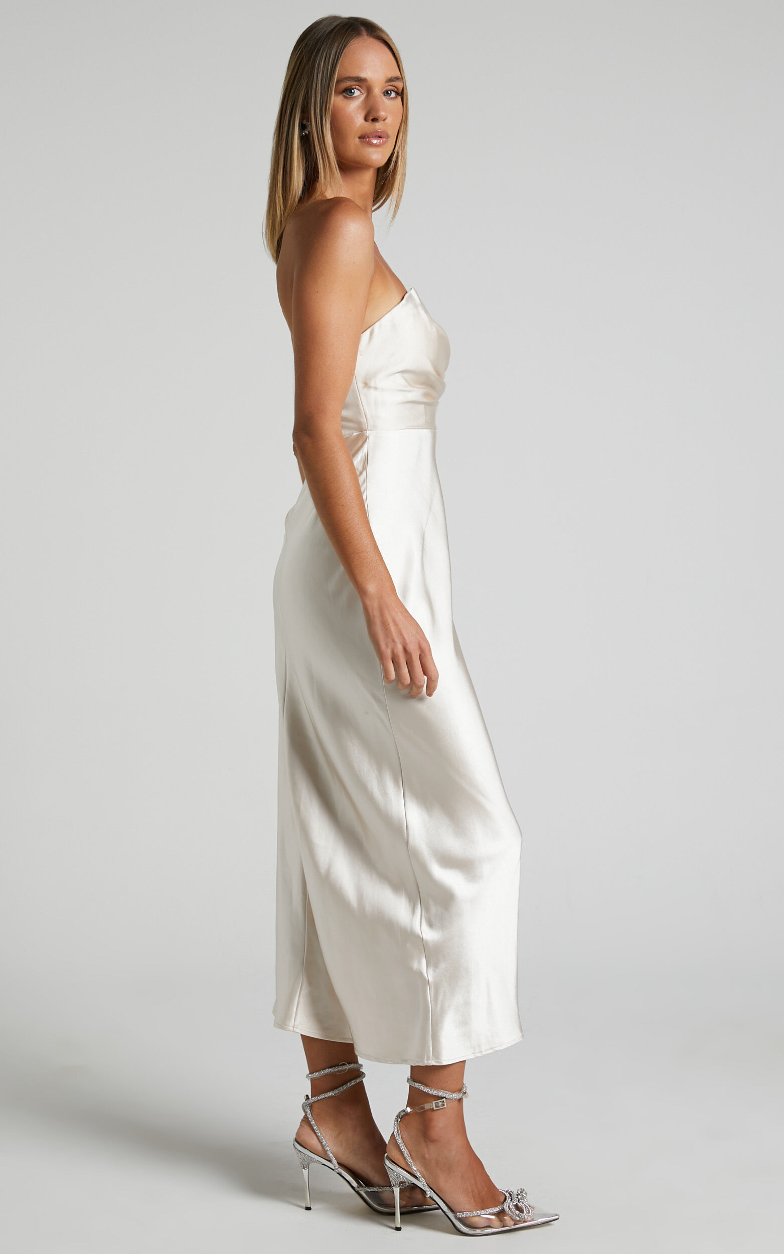 Jaslynn Midi Dress - Strapless V Neck Satin Dress in Champagne