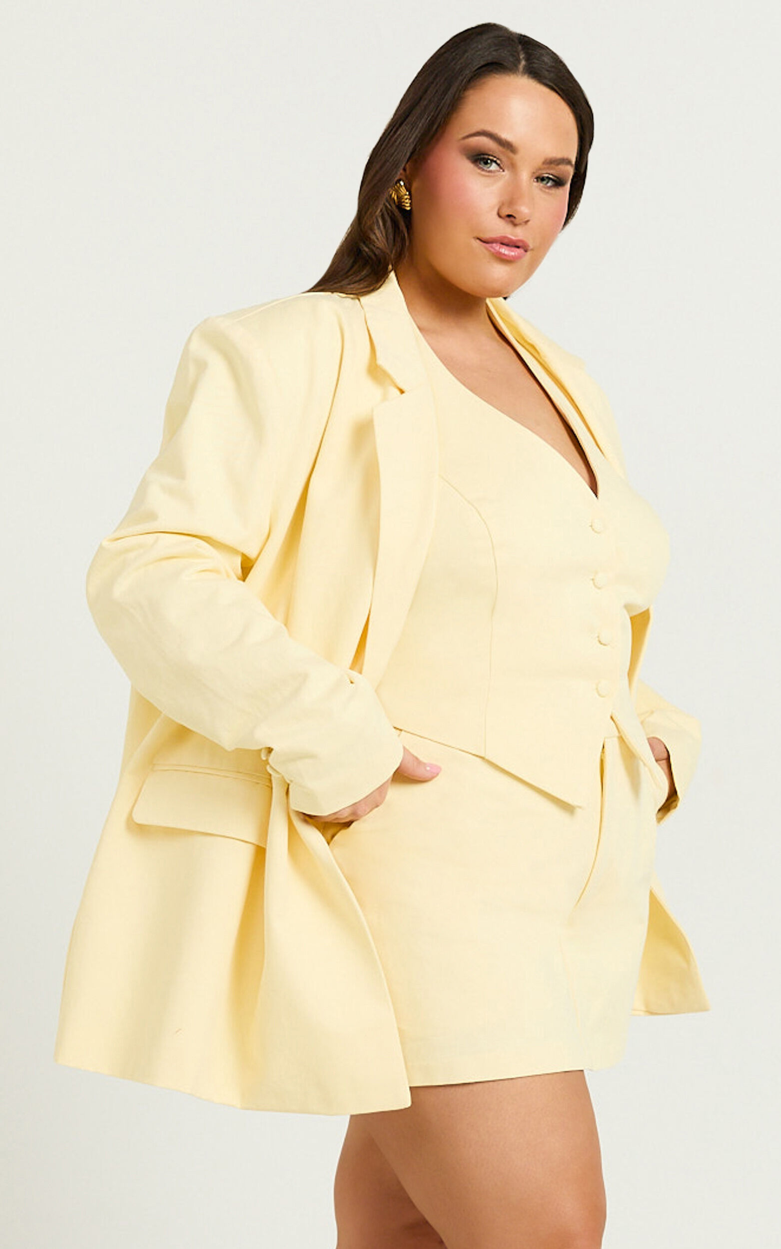 Virginia Jacket - Oversized Double Breasted Blazer in Pastel Yellow