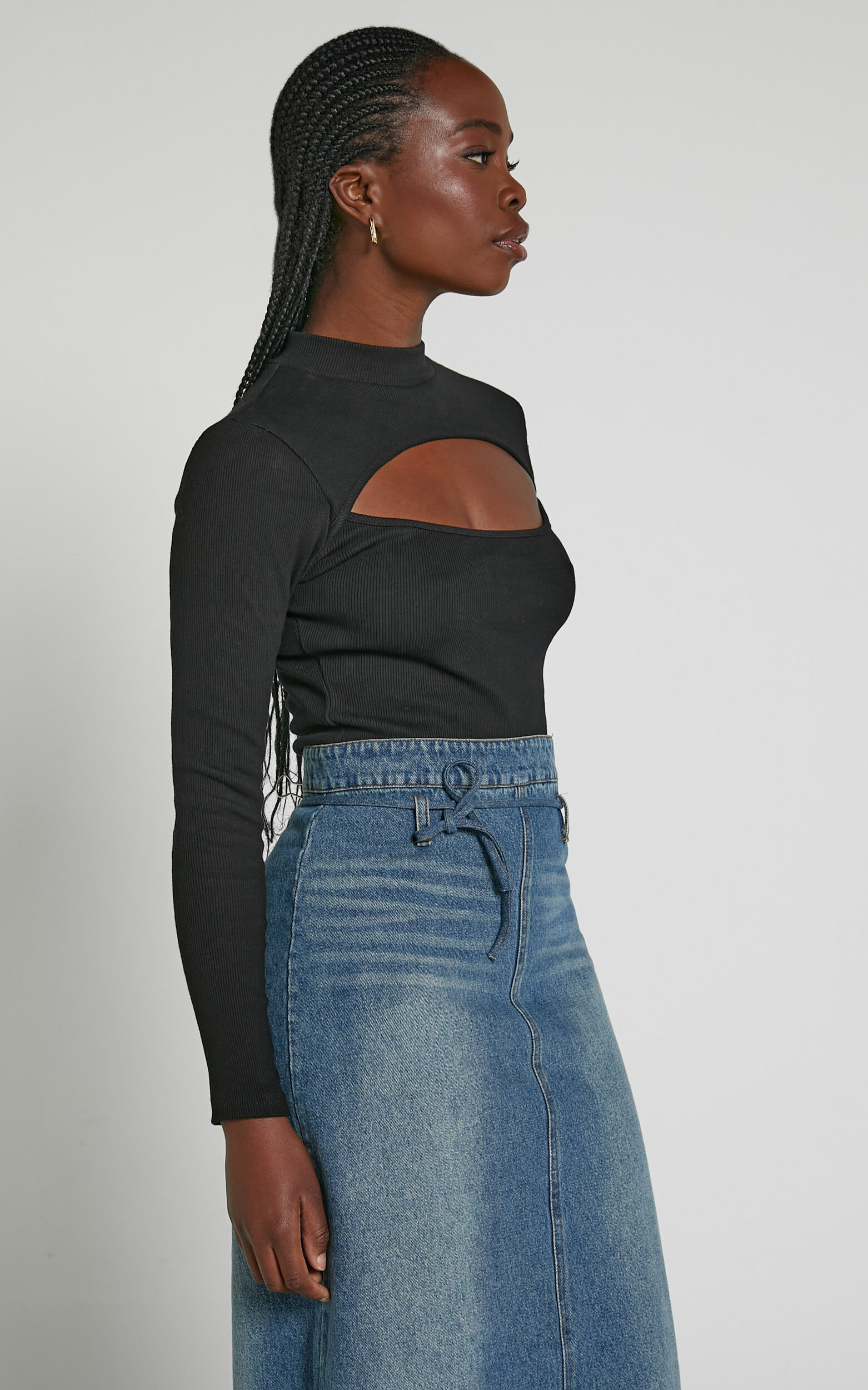 Cynlee Bodysuit - Cut Out Long Sleeve Bodysuit in Black