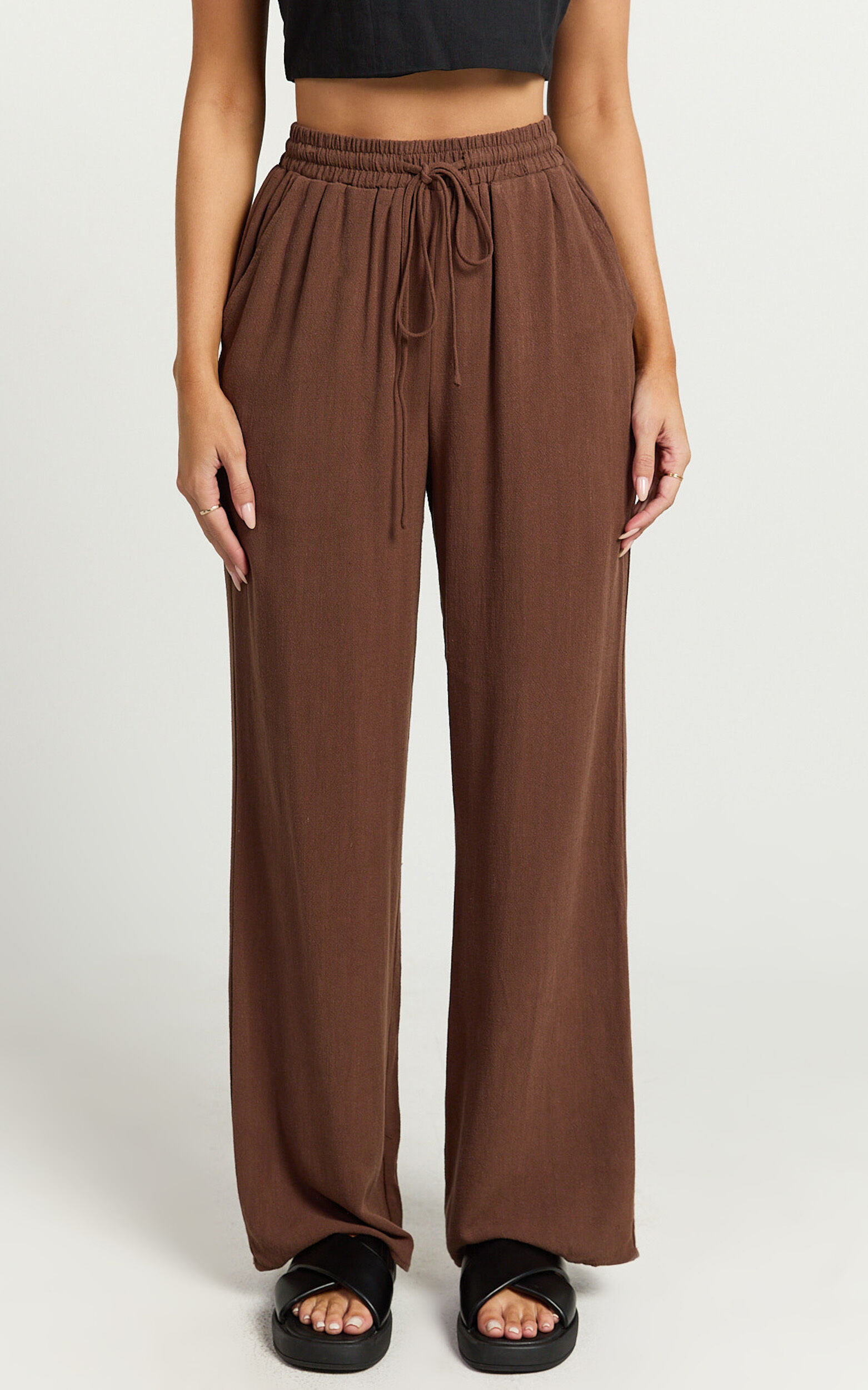 Kala Pants - Mid Waisted Relaxed Elastic Waist Pants in Chocolate