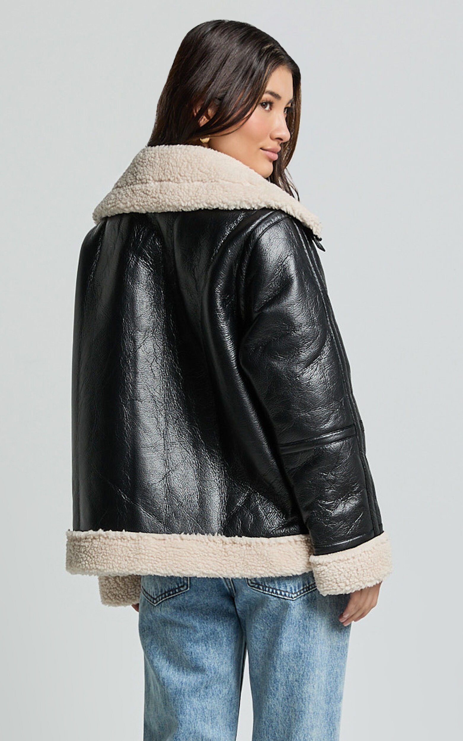 Willa Jacket - Faux Leather Shearling Aviator Jacket in Black