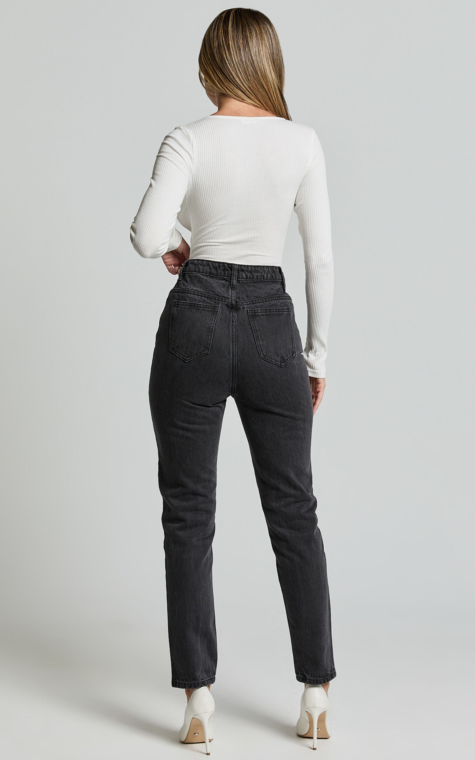 Billie Jeans - High Waisted Recycled Cotton Mom Denim Jeans in Washed Black