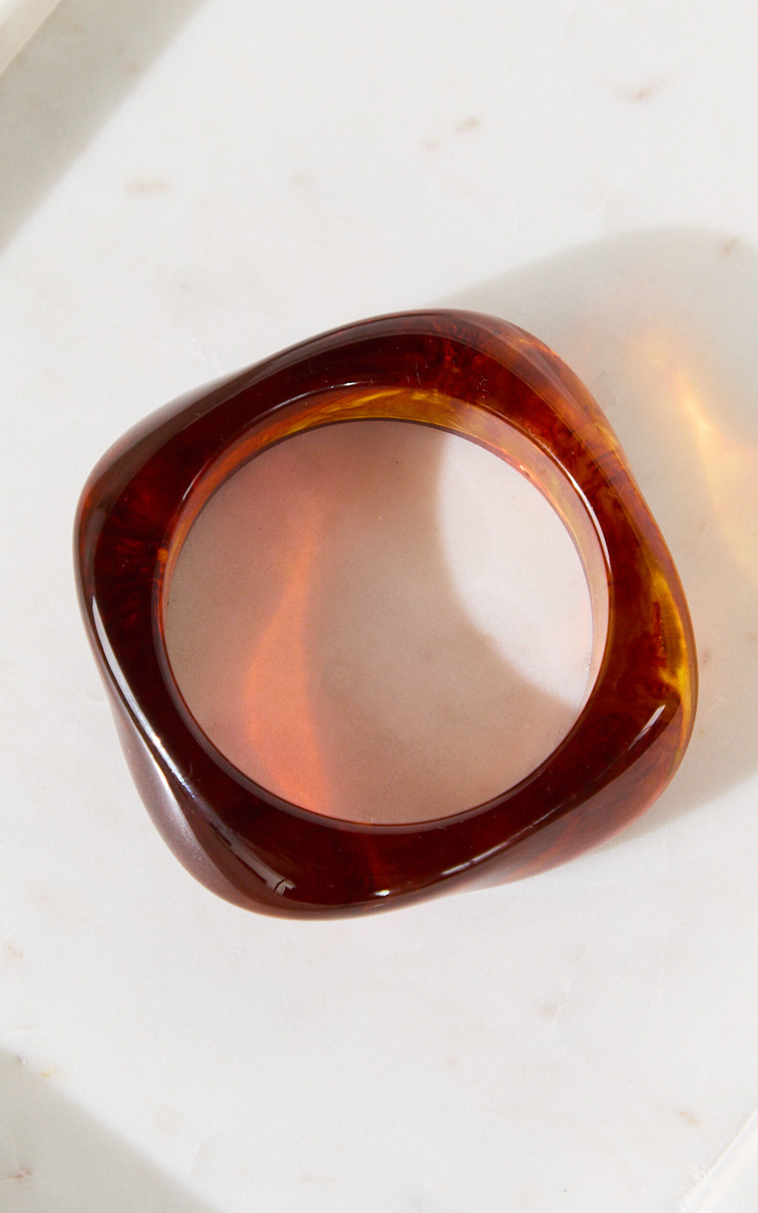 Leanna Bangle - Irregular Bangle Set in Tort/Cream