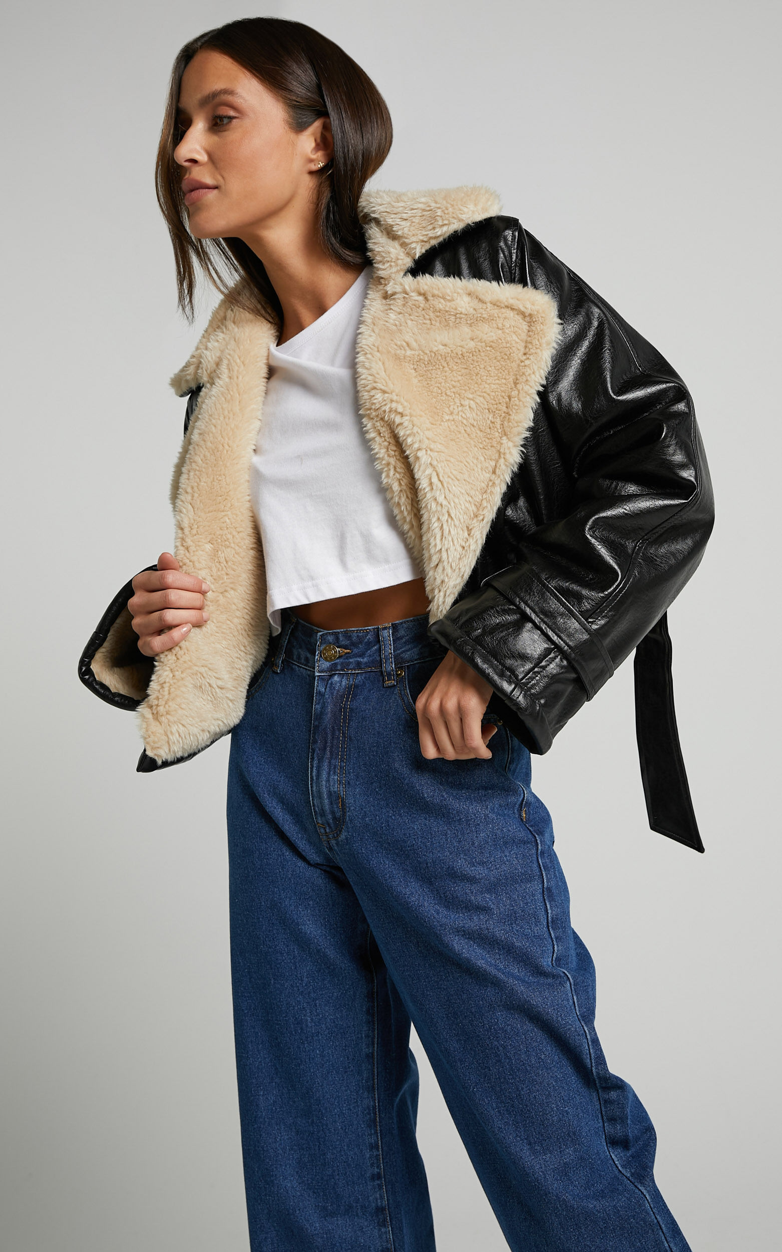 Lioness - Off Duty Jacket in ONYX