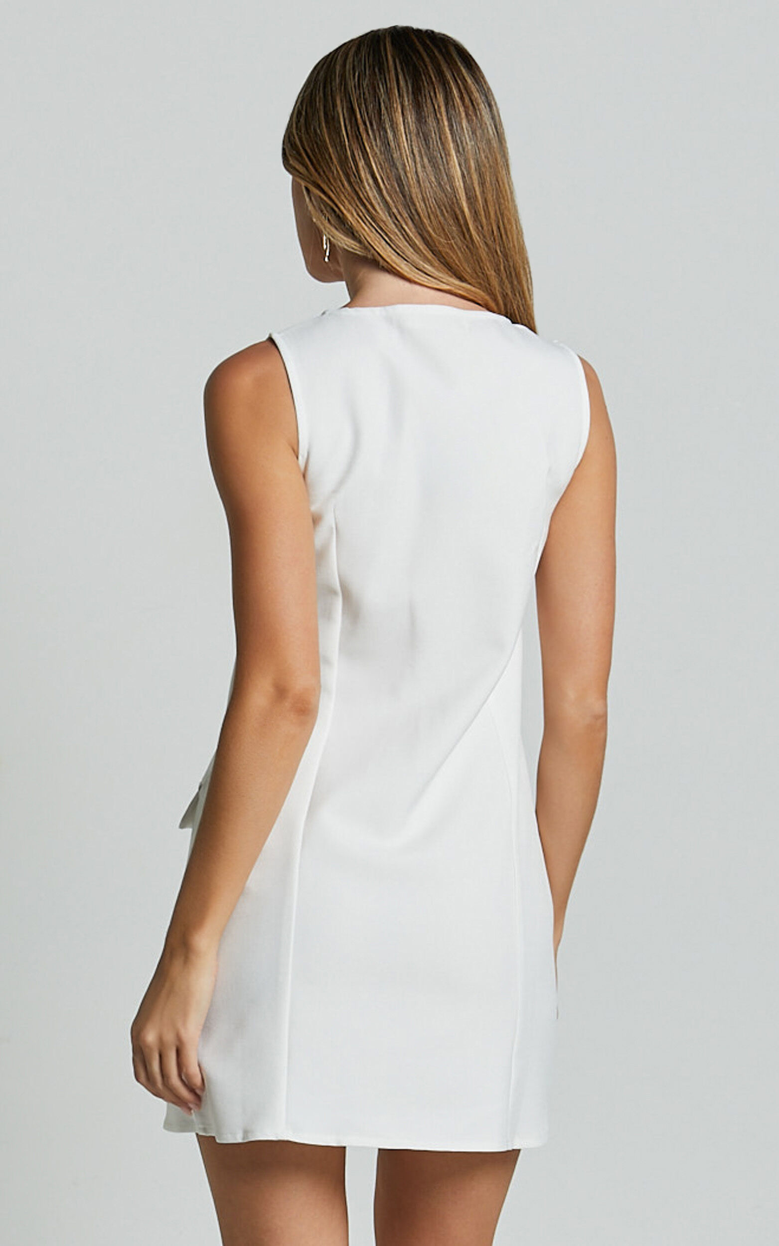Kiara Mini Dress - Scoop Neck Button Down Dress in White