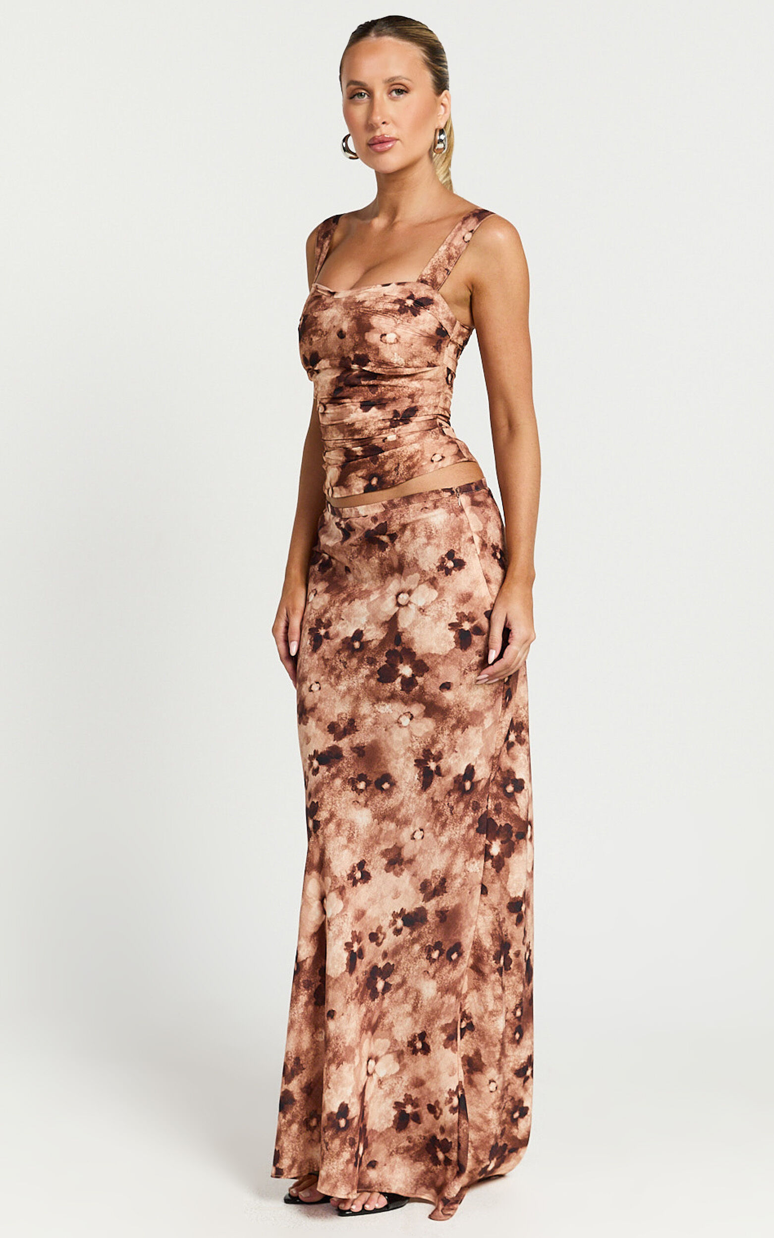 Lioness - Hudson Maxi Skirt in Chocolate Floral