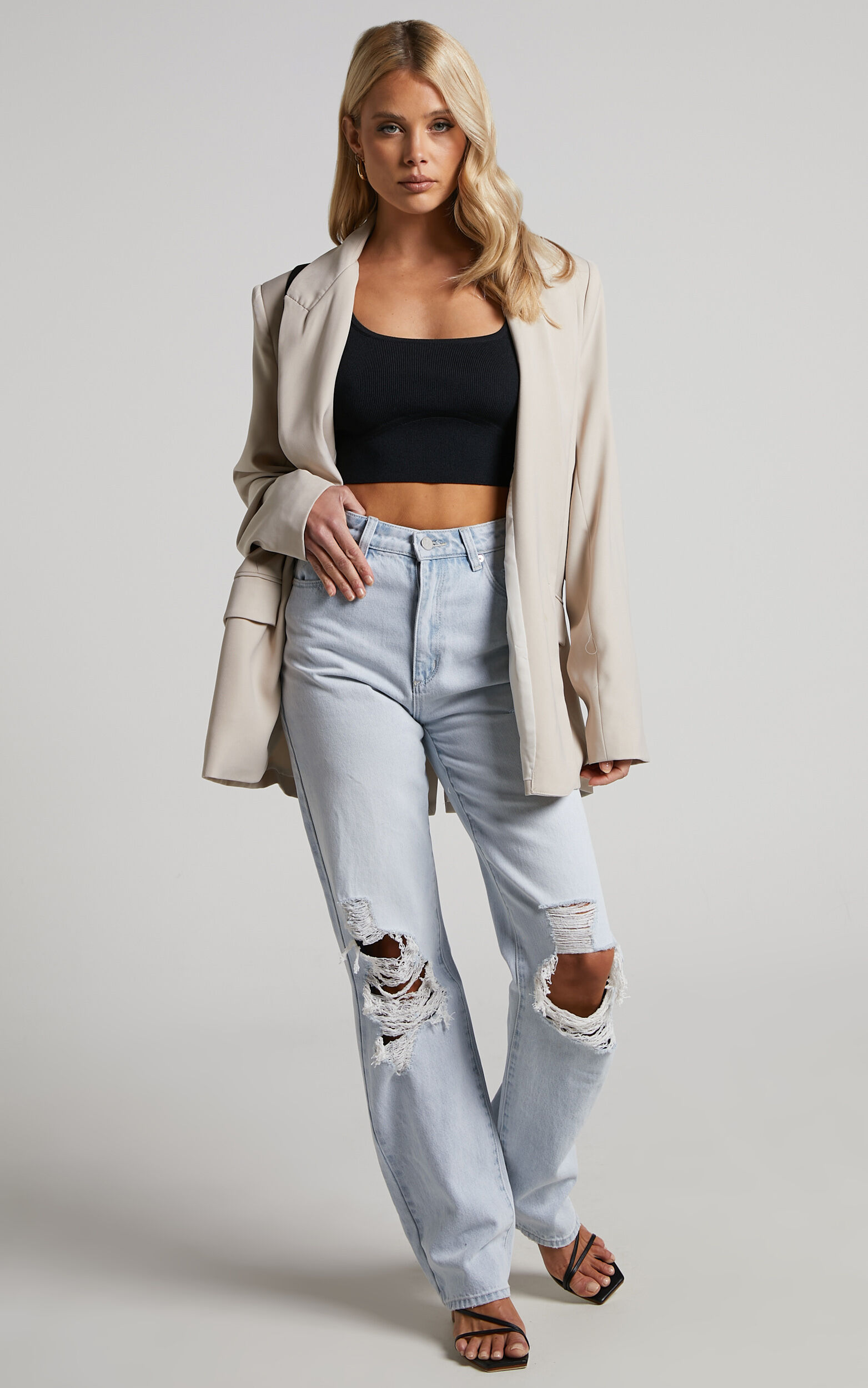 Emlei Top - Square Neck Cropped Knit Top in Black