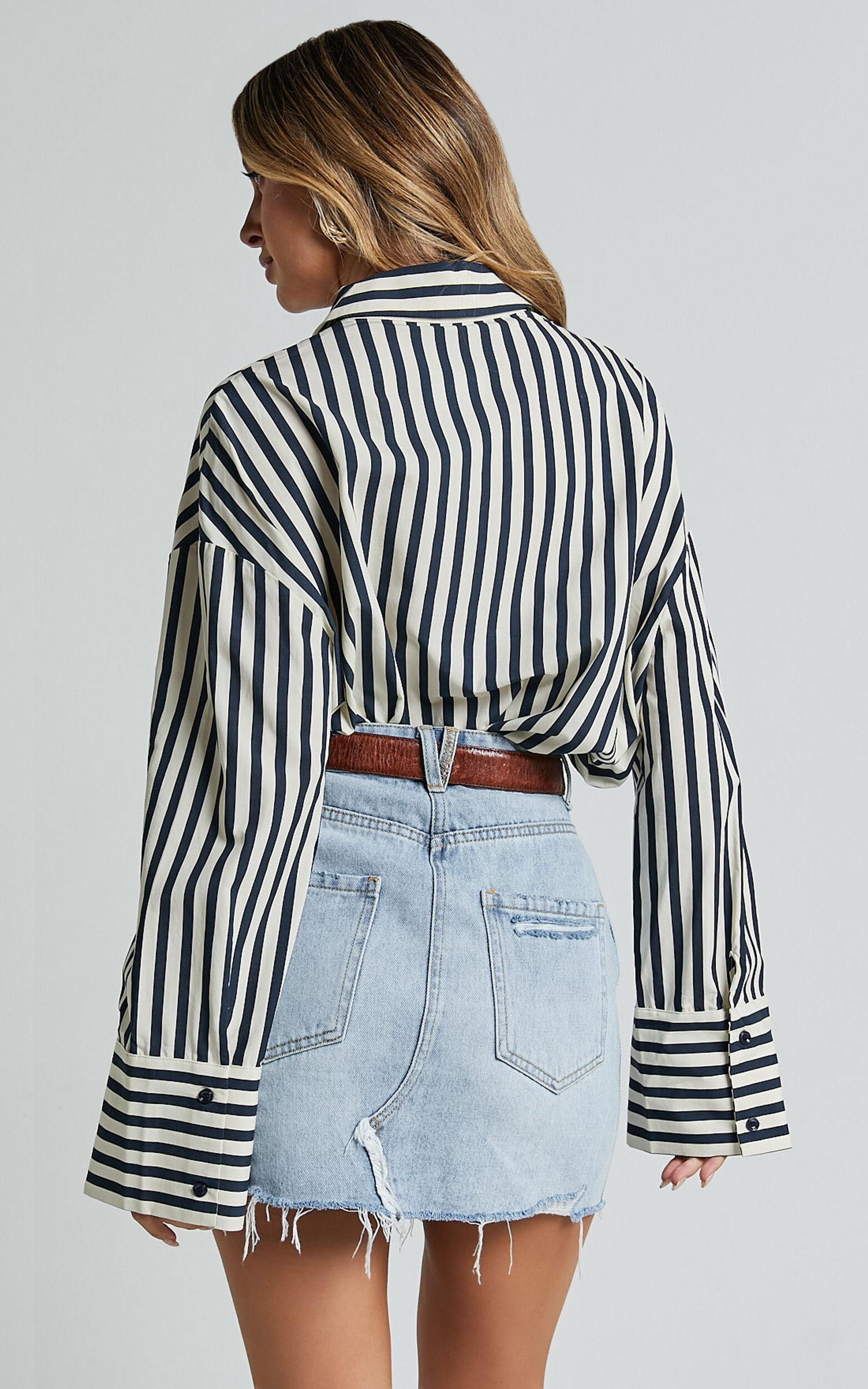 Anderson Top - Collared Long Sleeve Shirt in Navy Stripe