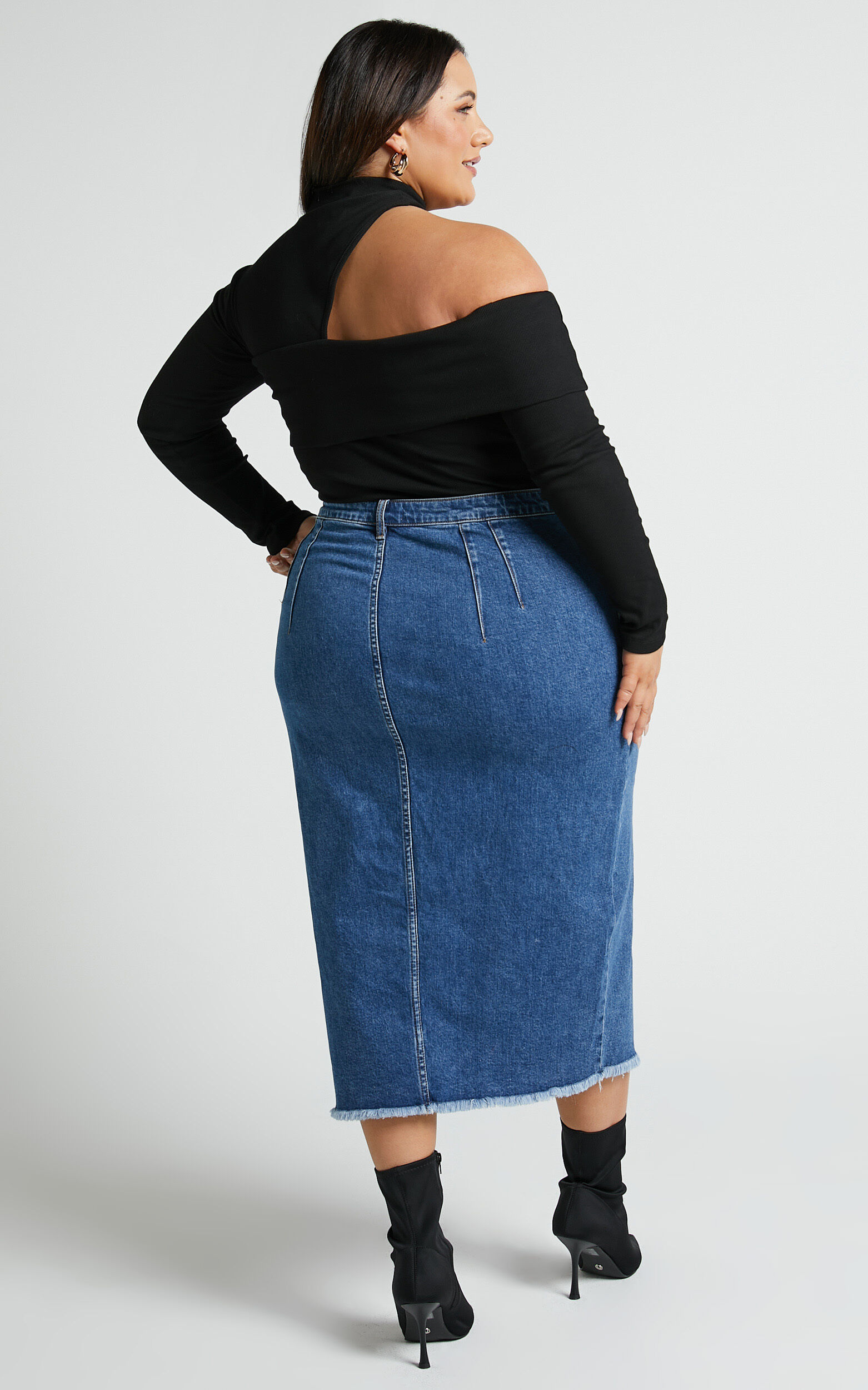 Janeve Midi Skirt - Front Split Denim Skirt in Dark Blue